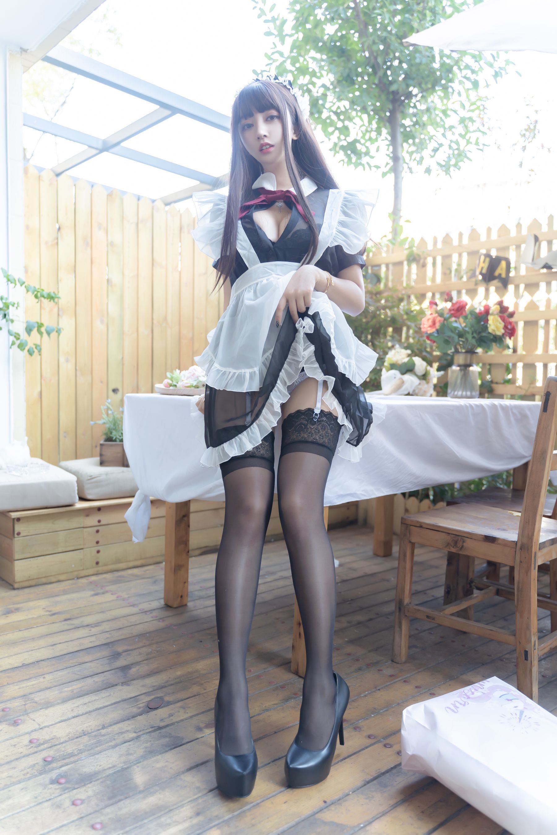 Guoqi Mixianxian Miao] Transparent Maid