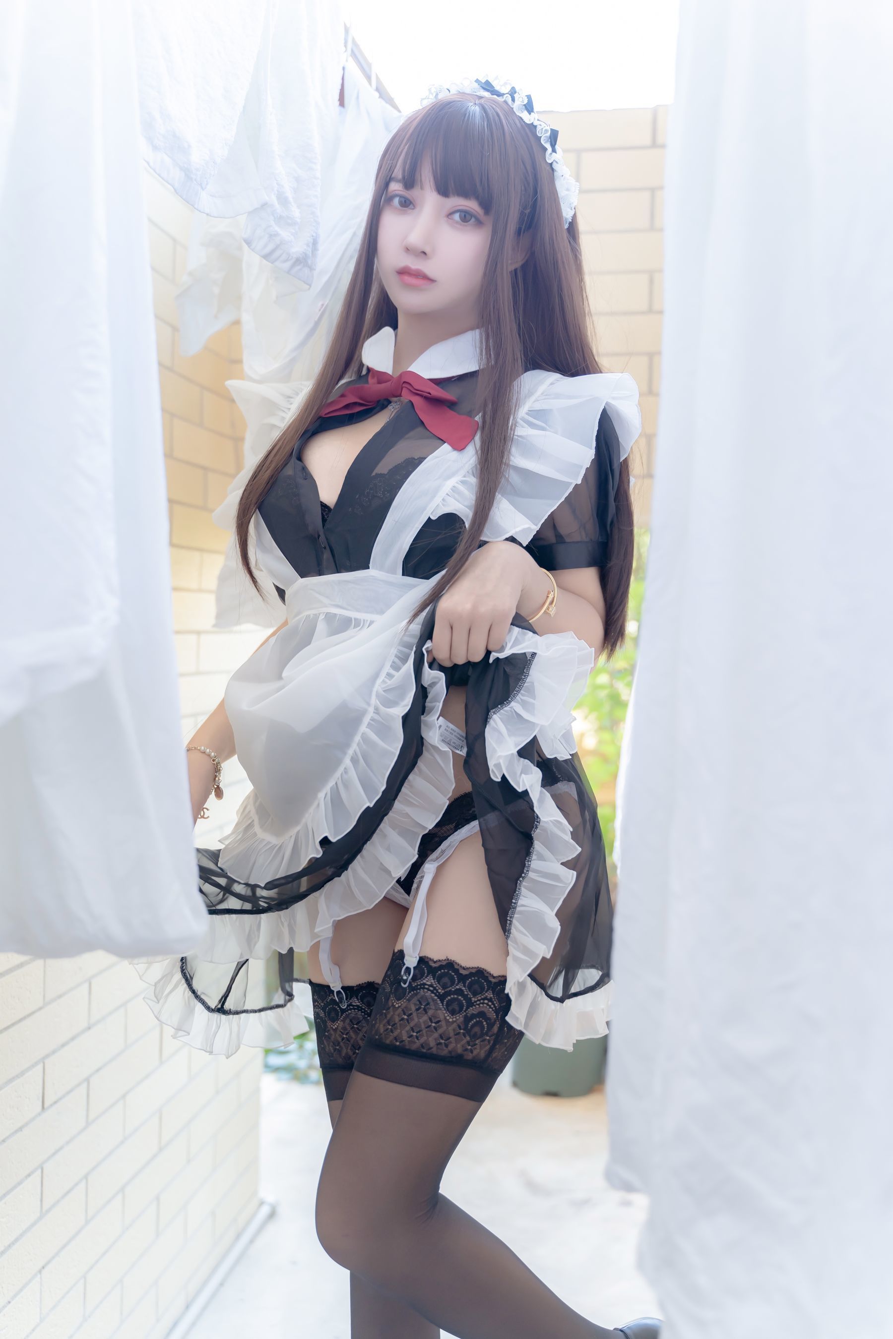 Guoqi Mixianxian Miao] Transparent Maid