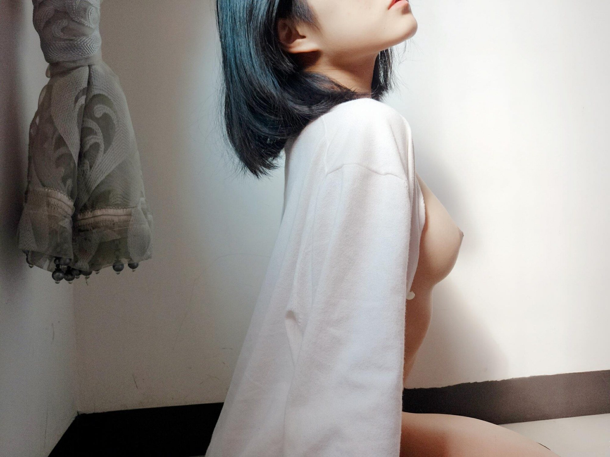 黑川鶴子] 白色制服