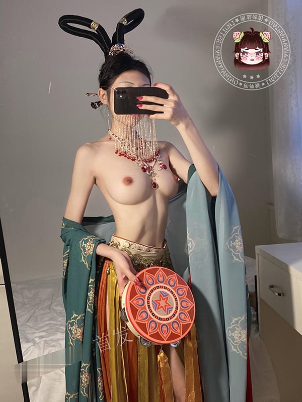 仙仙桃-女僕白絲+敦煌仙女