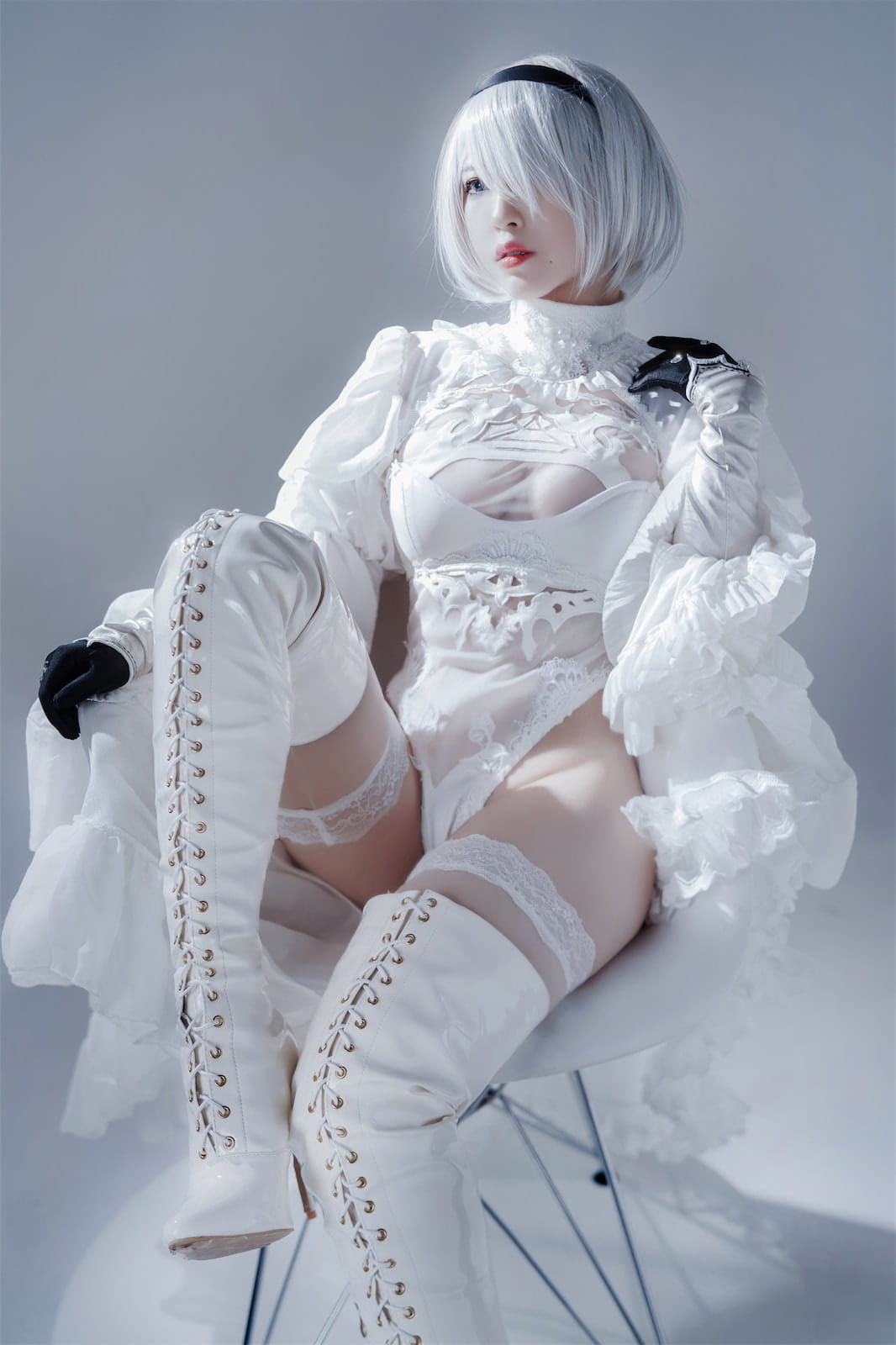 Ban Ban Zi Cosplay 2B Nier Automata Váy Trắng 51P