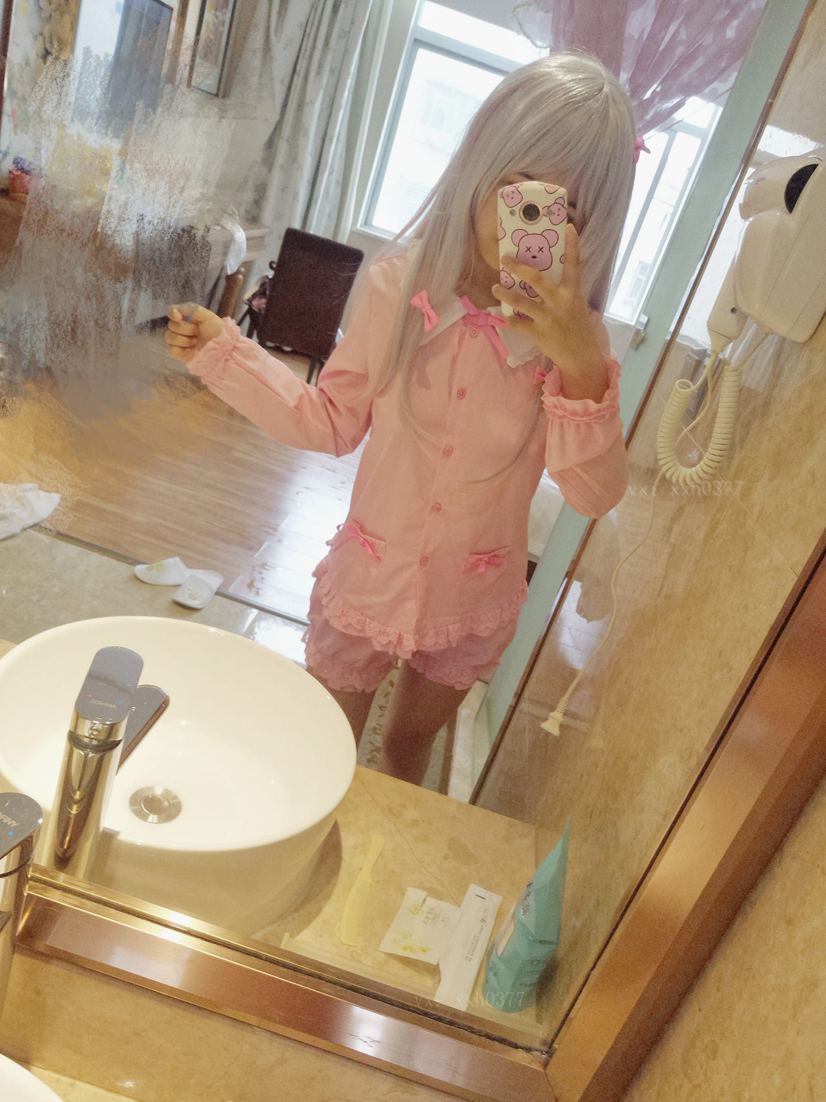 Hạ Tiểu Hàn và Izumi Sayu