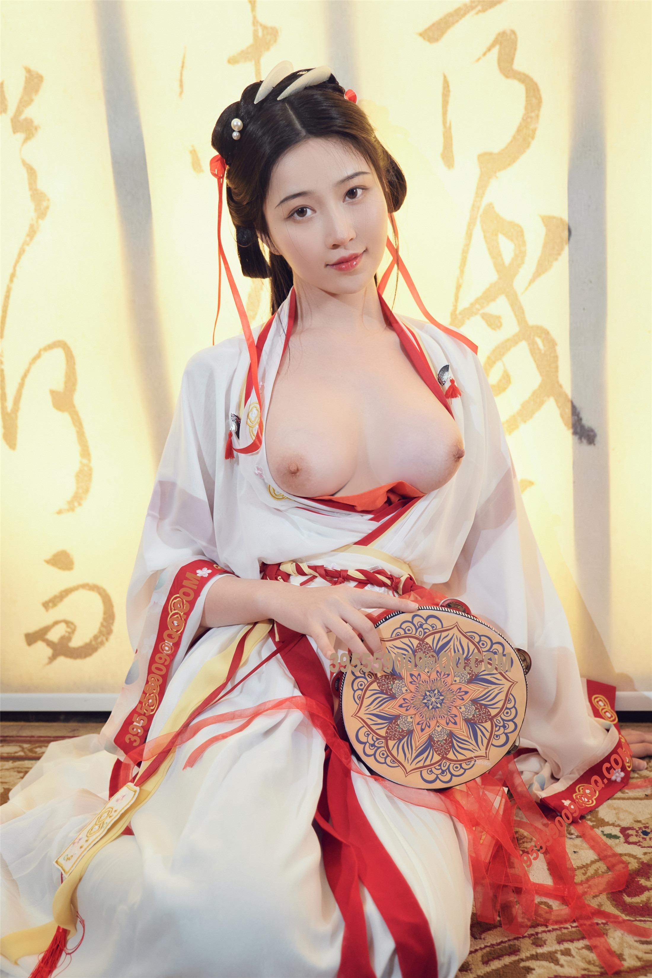 Nian Nian - Ru Meng Ling 40 Pages