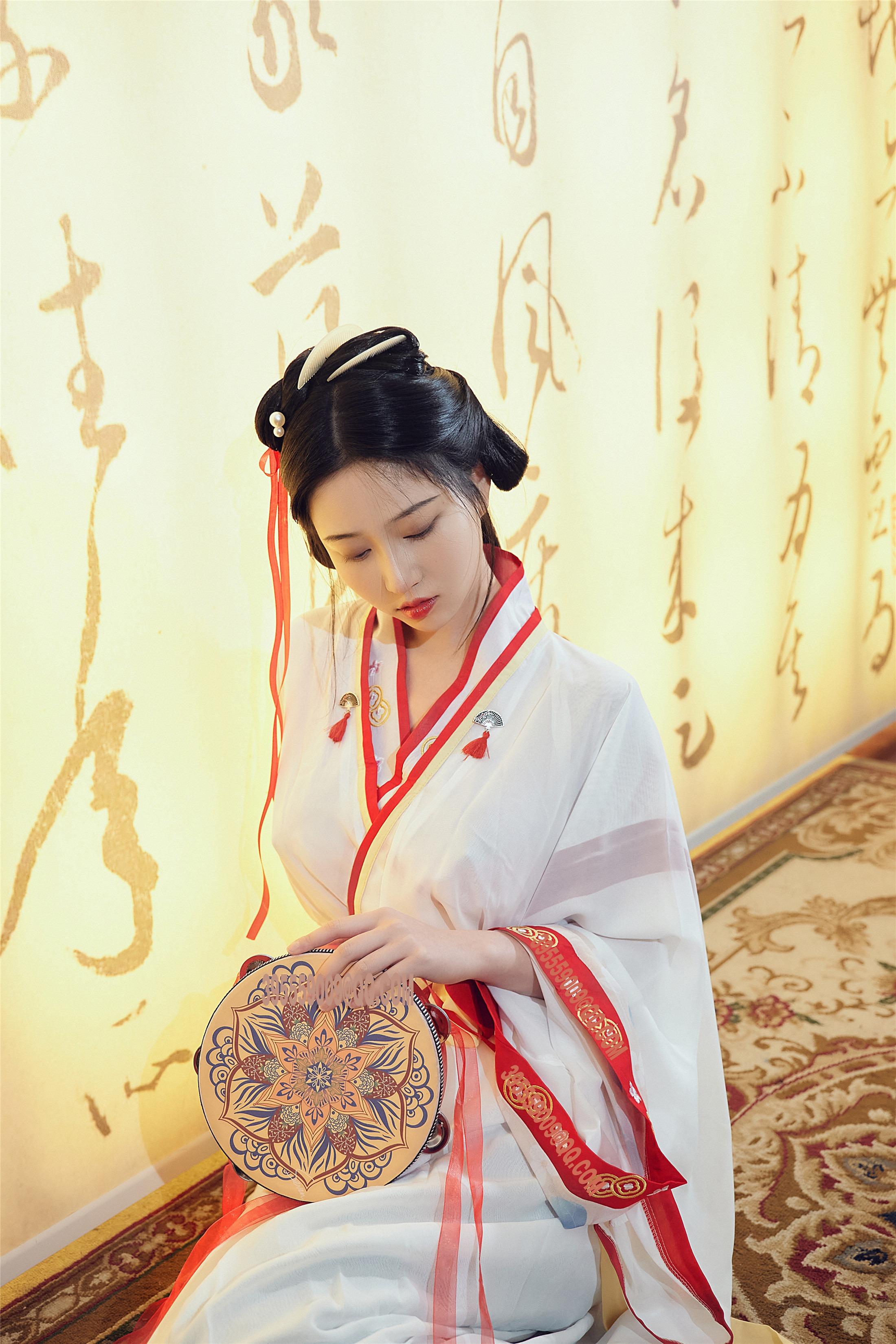 Nian Nian - Ru Meng Ling 40 Pages