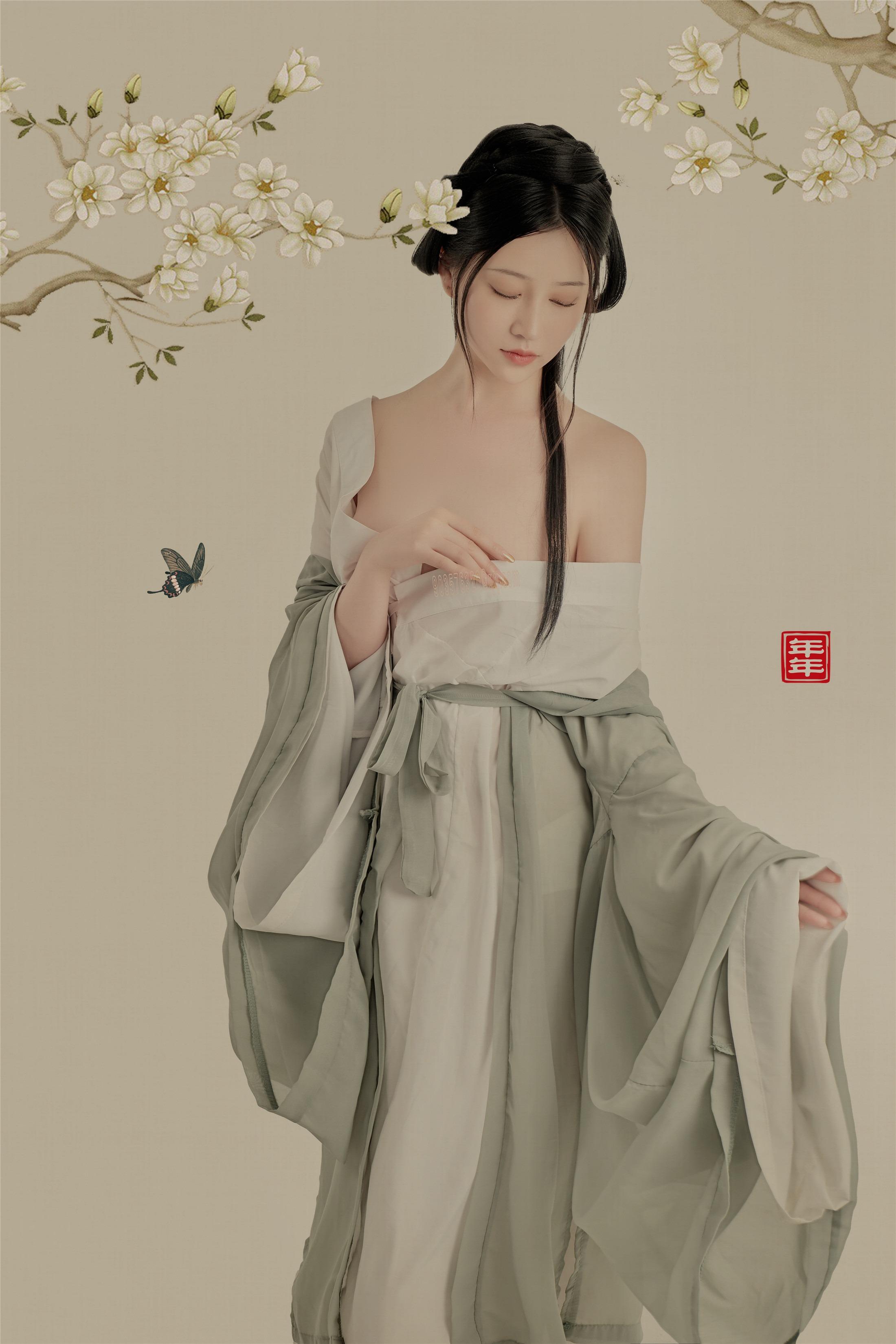 Niên Niên - Bạch Ngọc Lan 26P