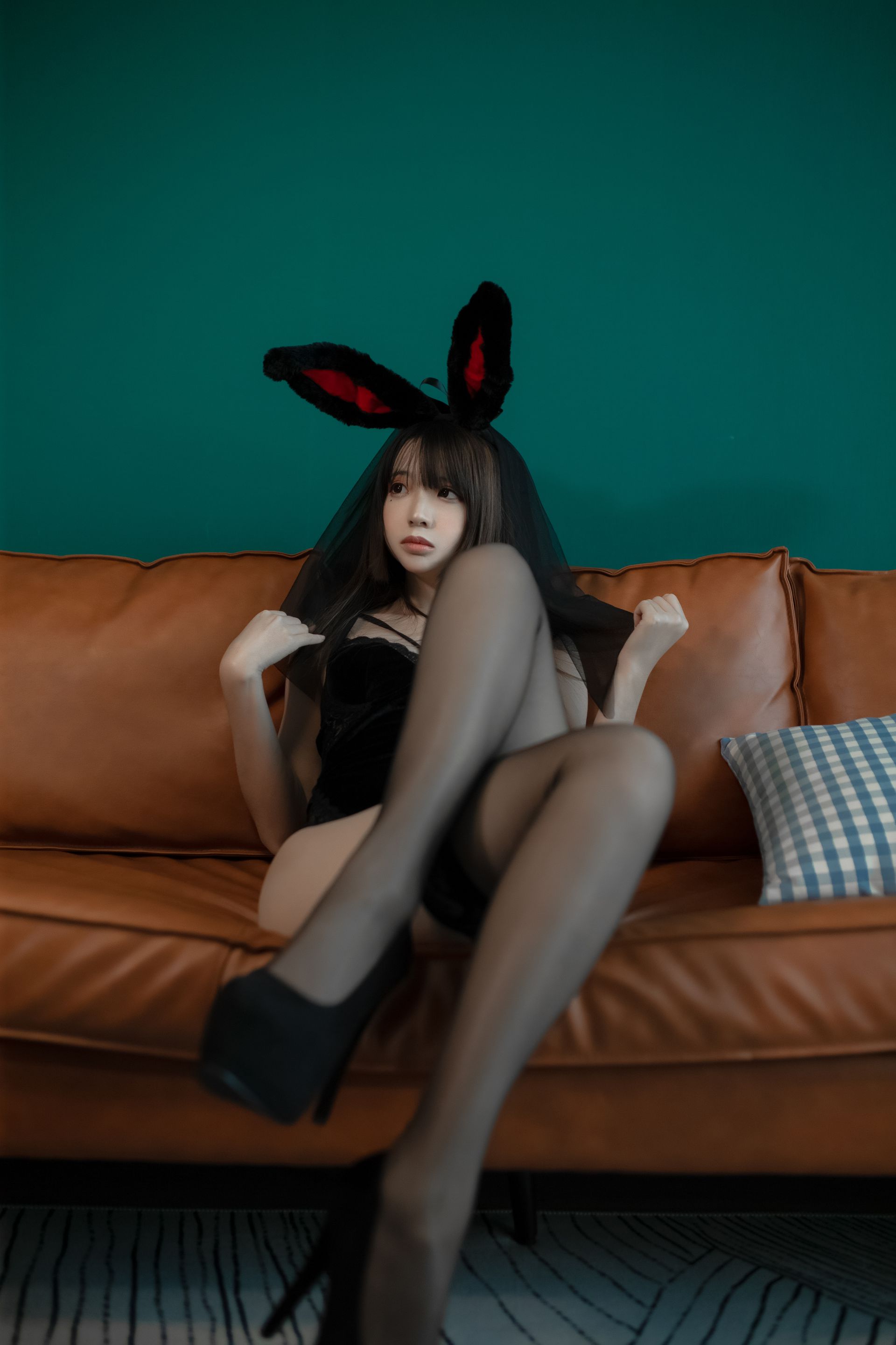 Feng Mao SS - Thỏ Nữ Lang