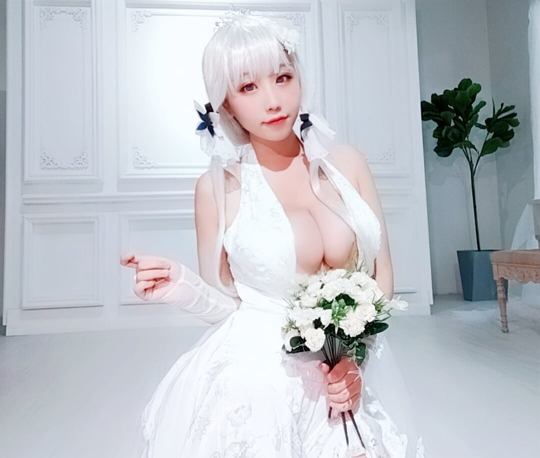 Mục Linh Mu0 - Số 42 Váy Cưới Quang Huy