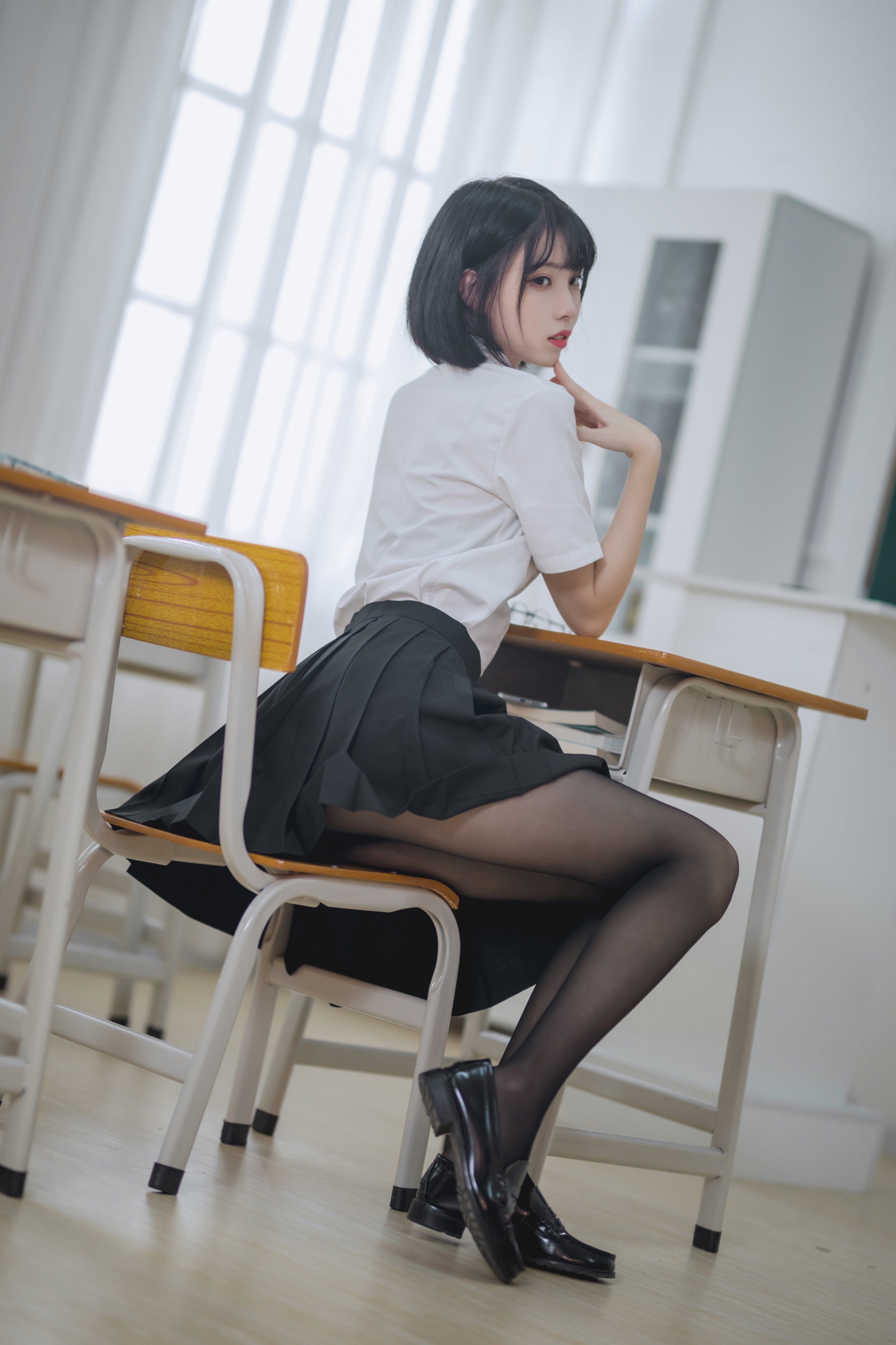 Xu Lan - Classroom JK Black Silk