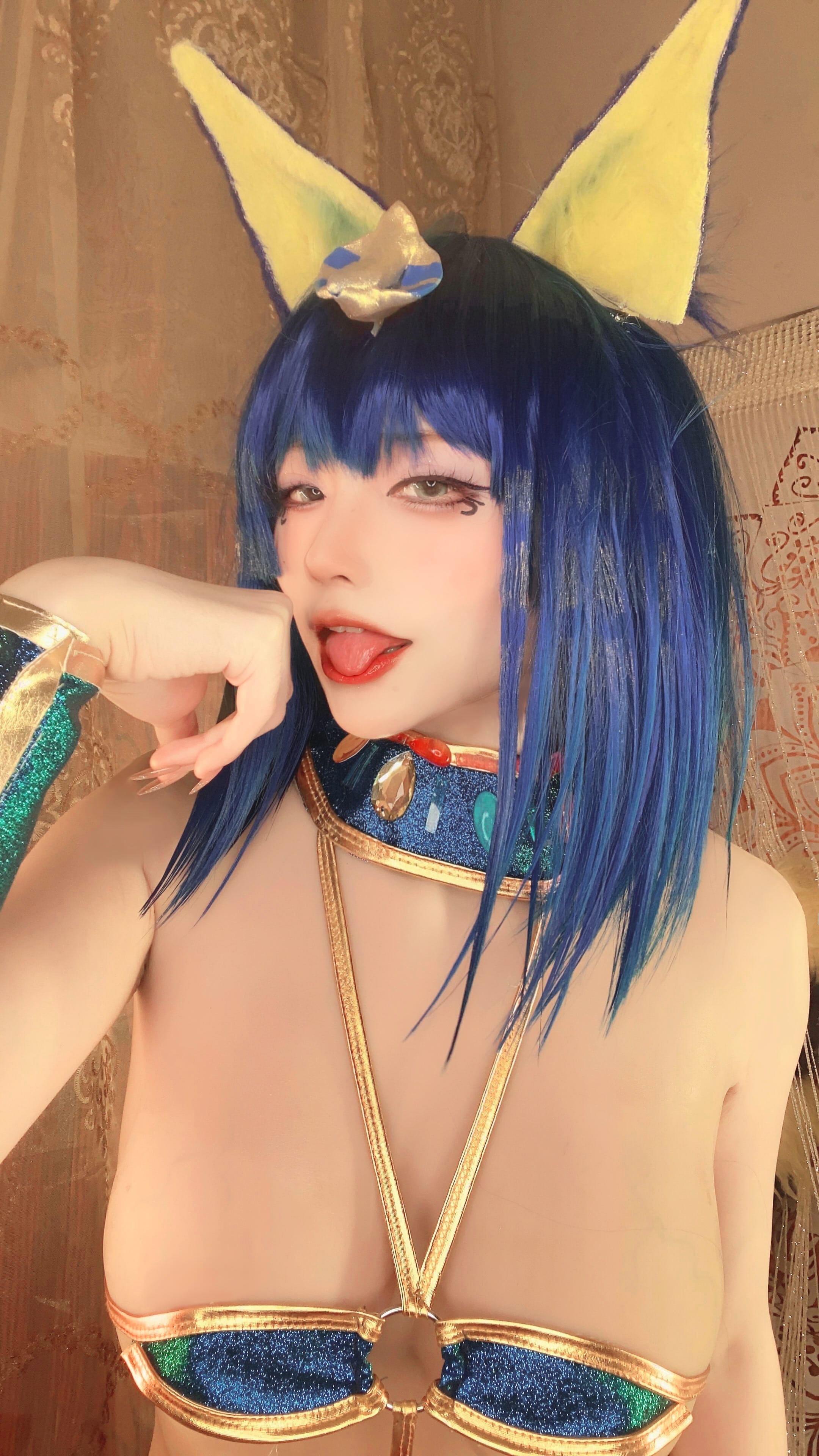 Cheese Block Will Mèo Ai Cập Cosplay