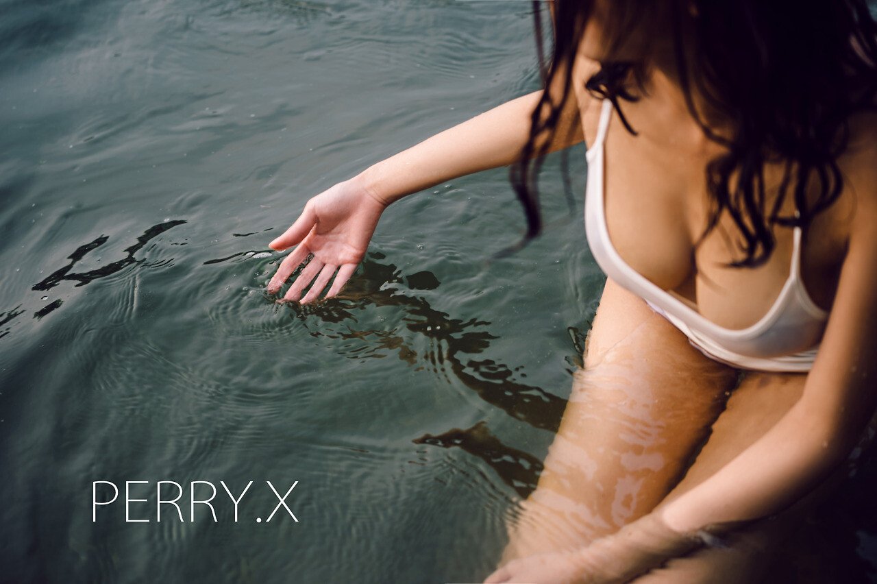 PERRY.X Photography Collection