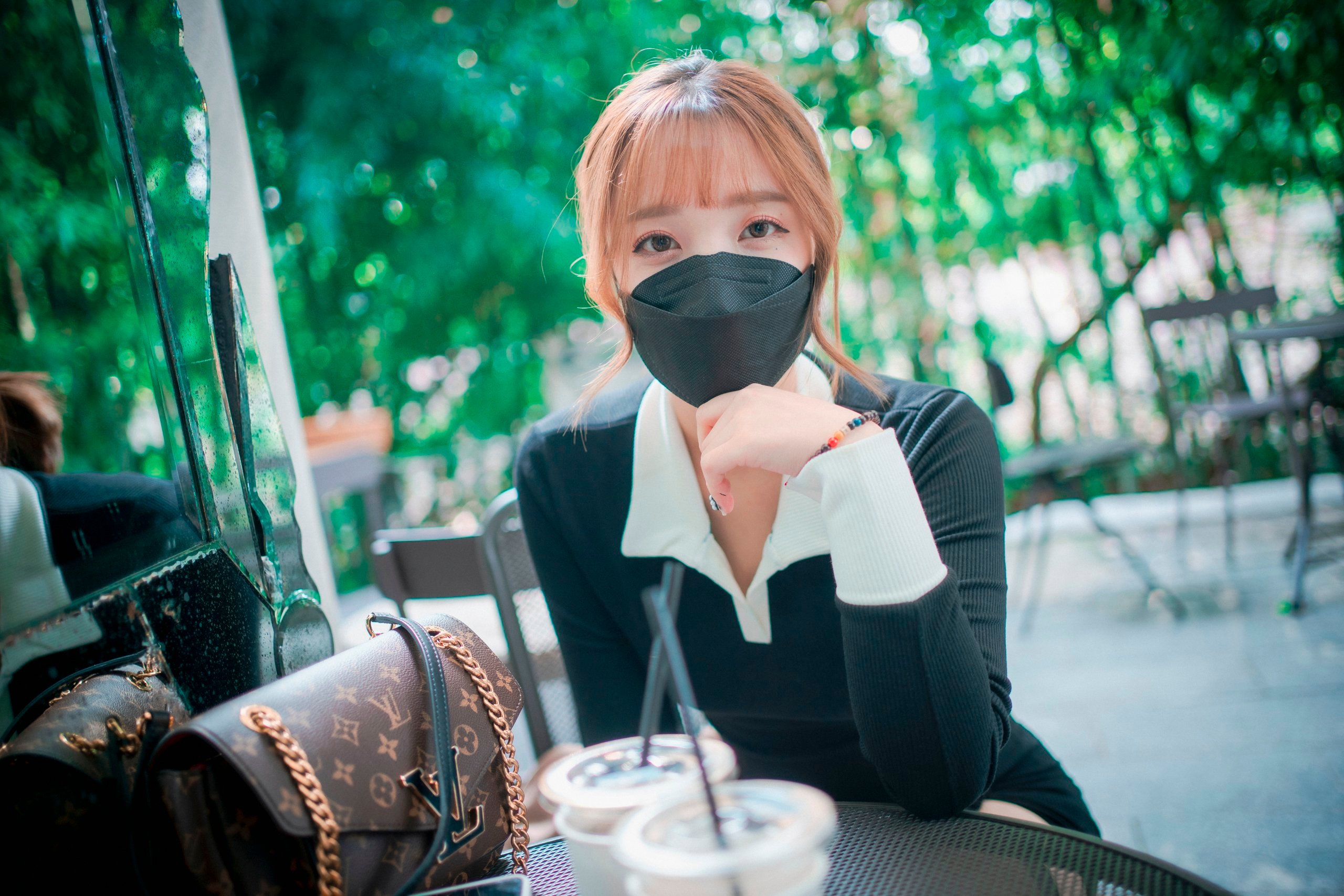 DJAWA] ซอน เยอึน - ภาพสแนปแห่งความสนิทสนม