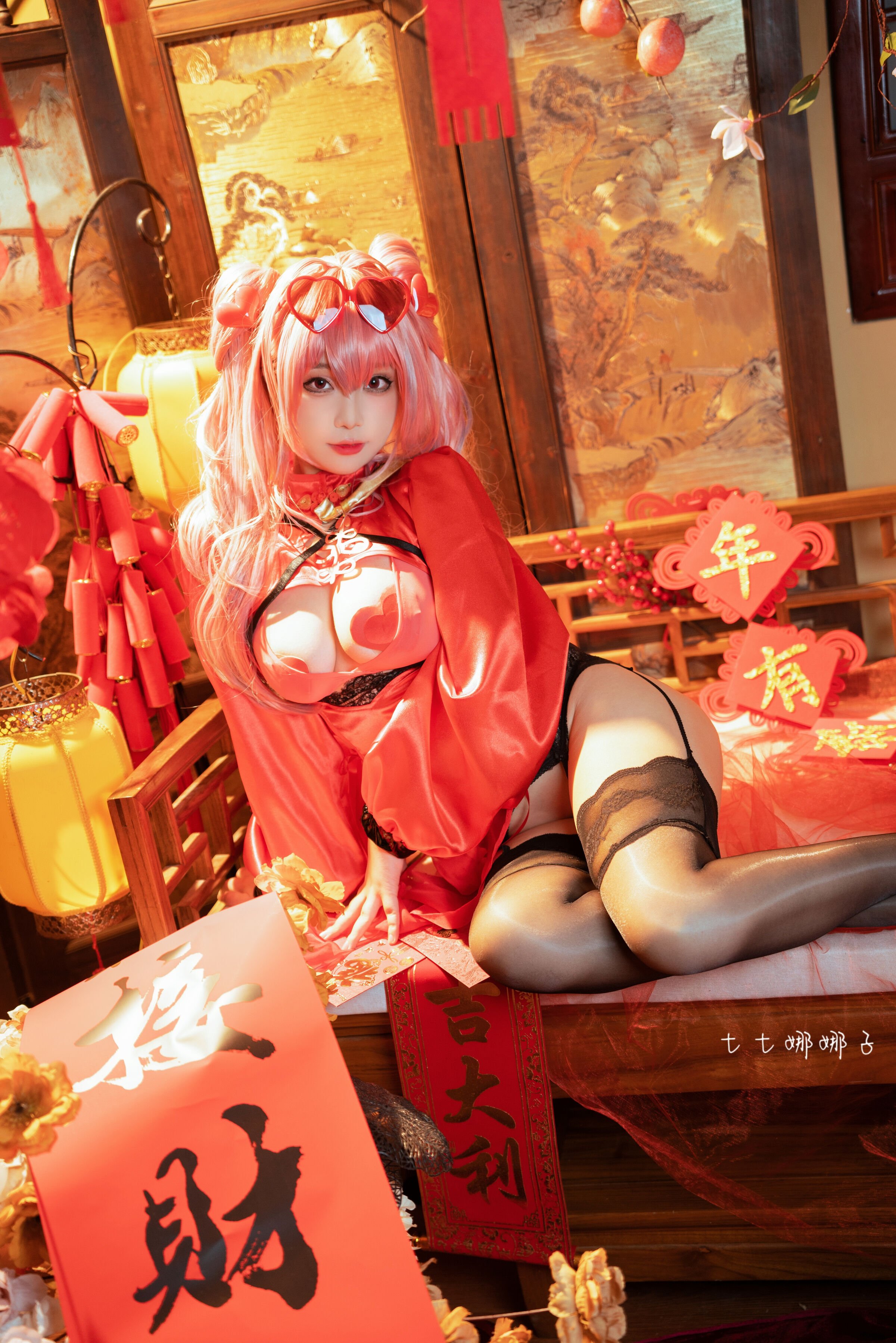 Qi Qi Na Na Zi - Bremerton New Spring Qipao