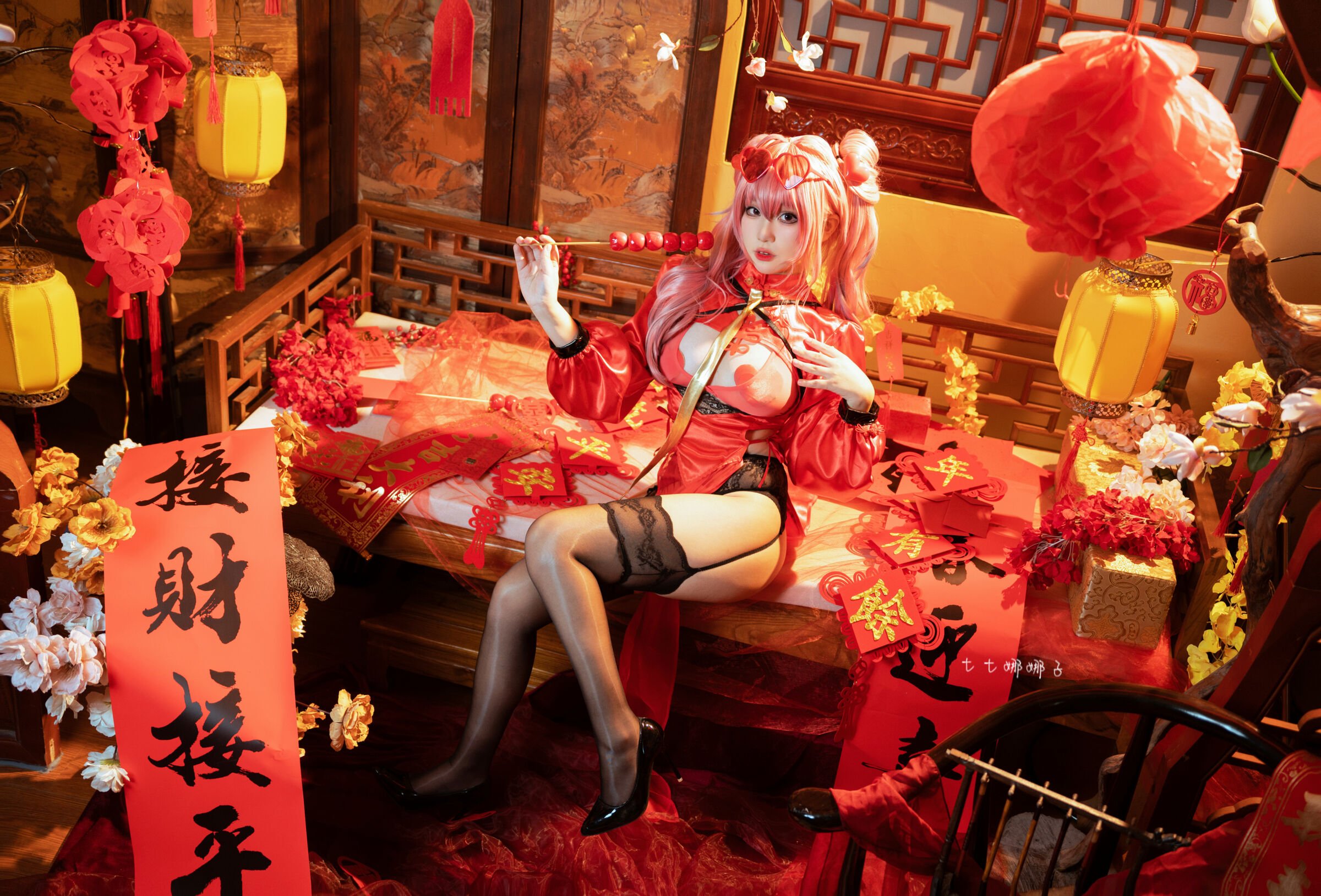 Qi Qi Na Na Zi - Bremerton New Spring Qipao