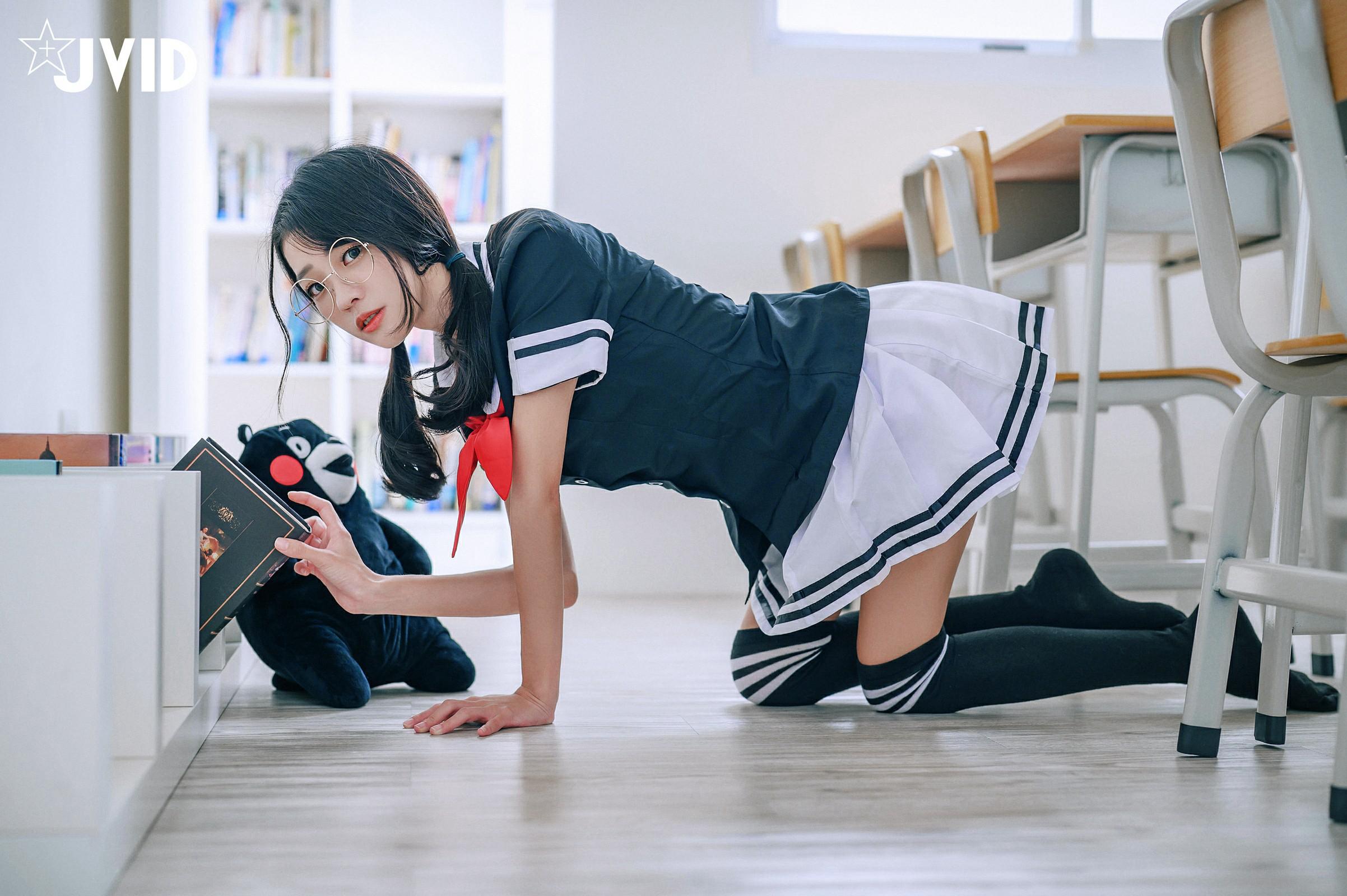 Yến Yến - Sự cám dỗ của cô gái học sinh ngọt ngào (P)