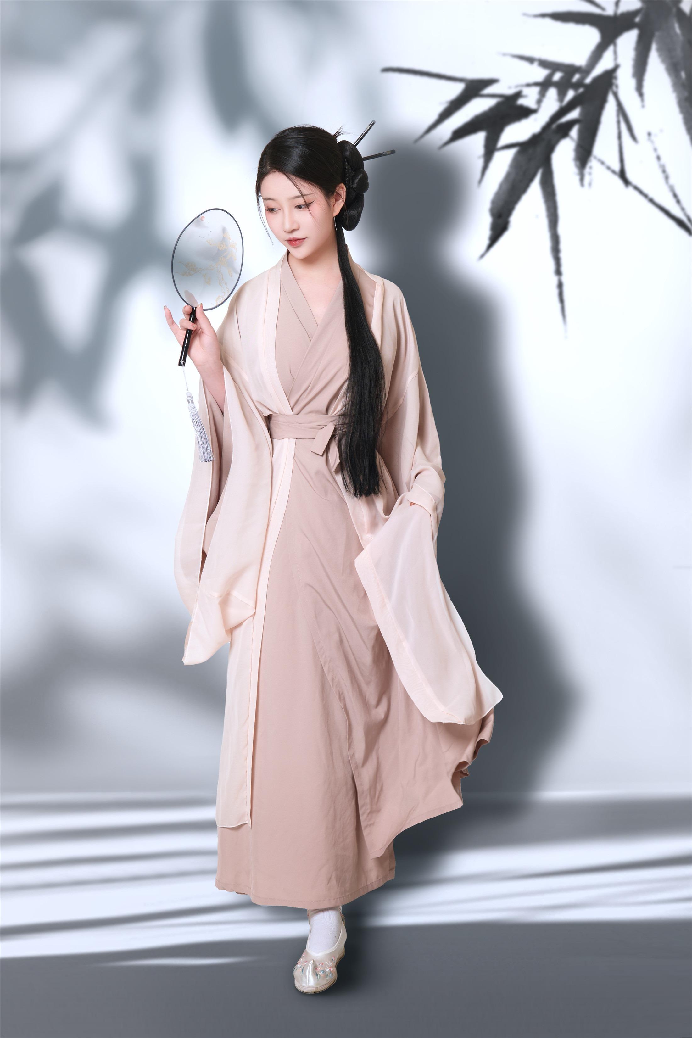 Niên Niên - Thanh Tơ + Điểm Giáng Thùy 66P