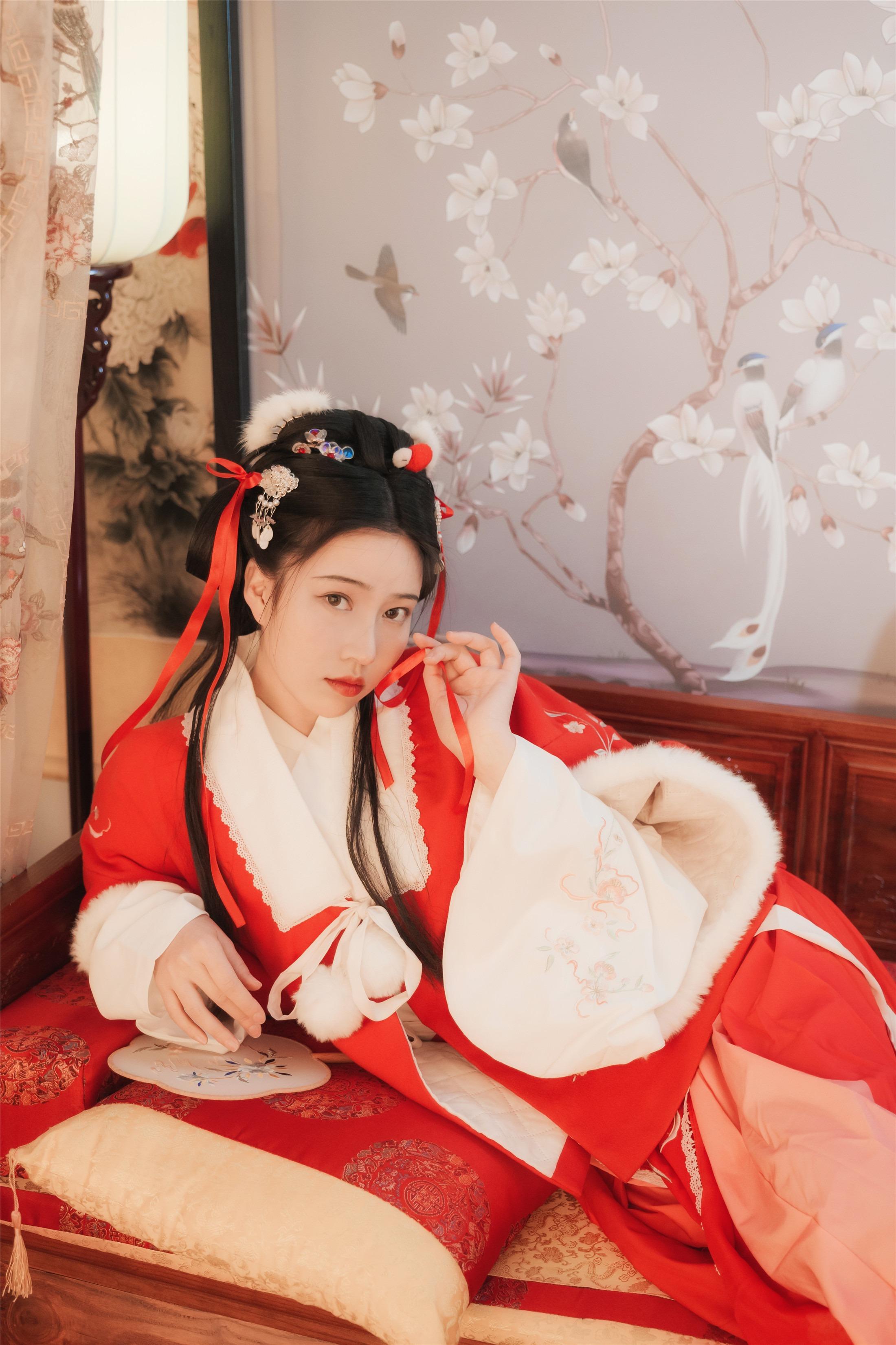 Niên Niên - Thanh Tơ + Điểm Giáng Thùy 66P