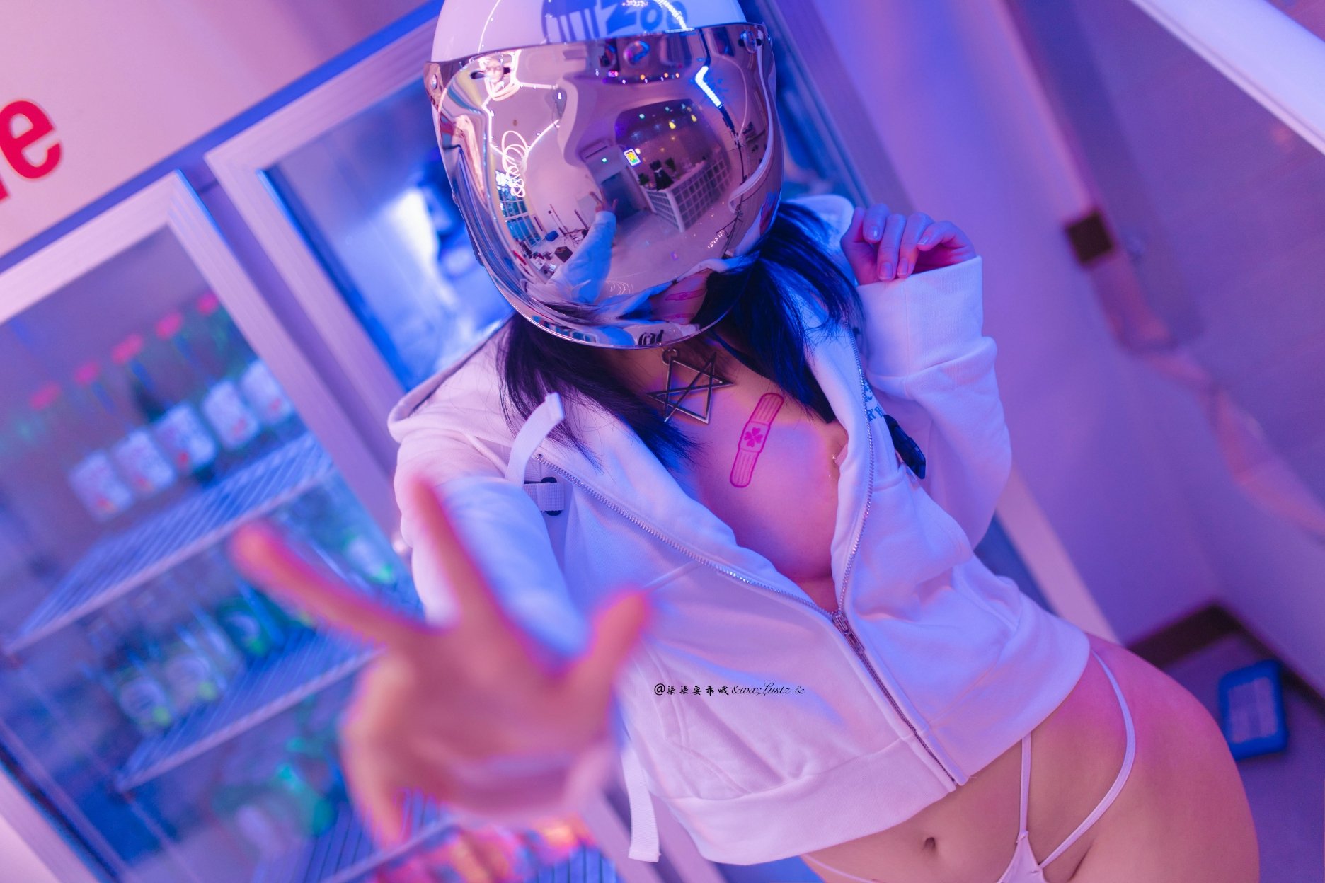 Qi Qi, be good - Cycling Girl