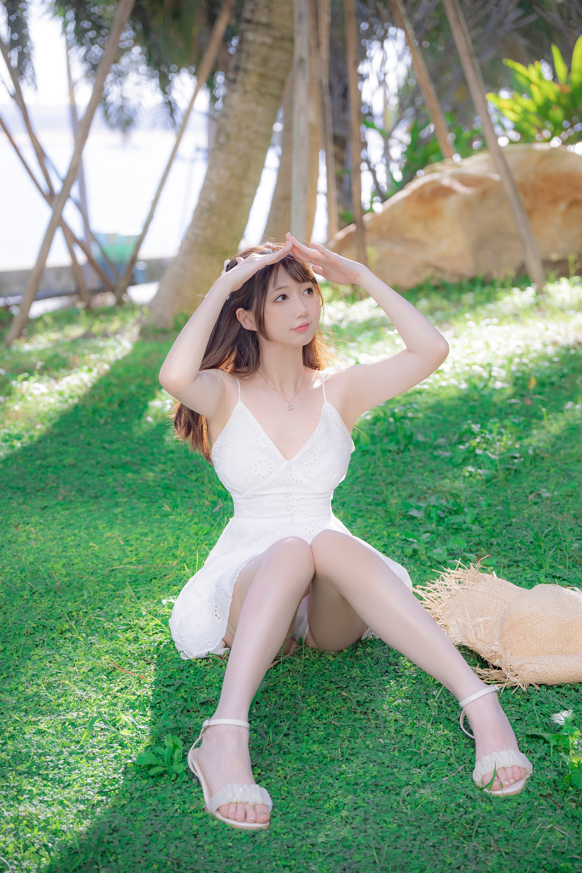 Nagisa Monster Meow] Naked Girlfriend