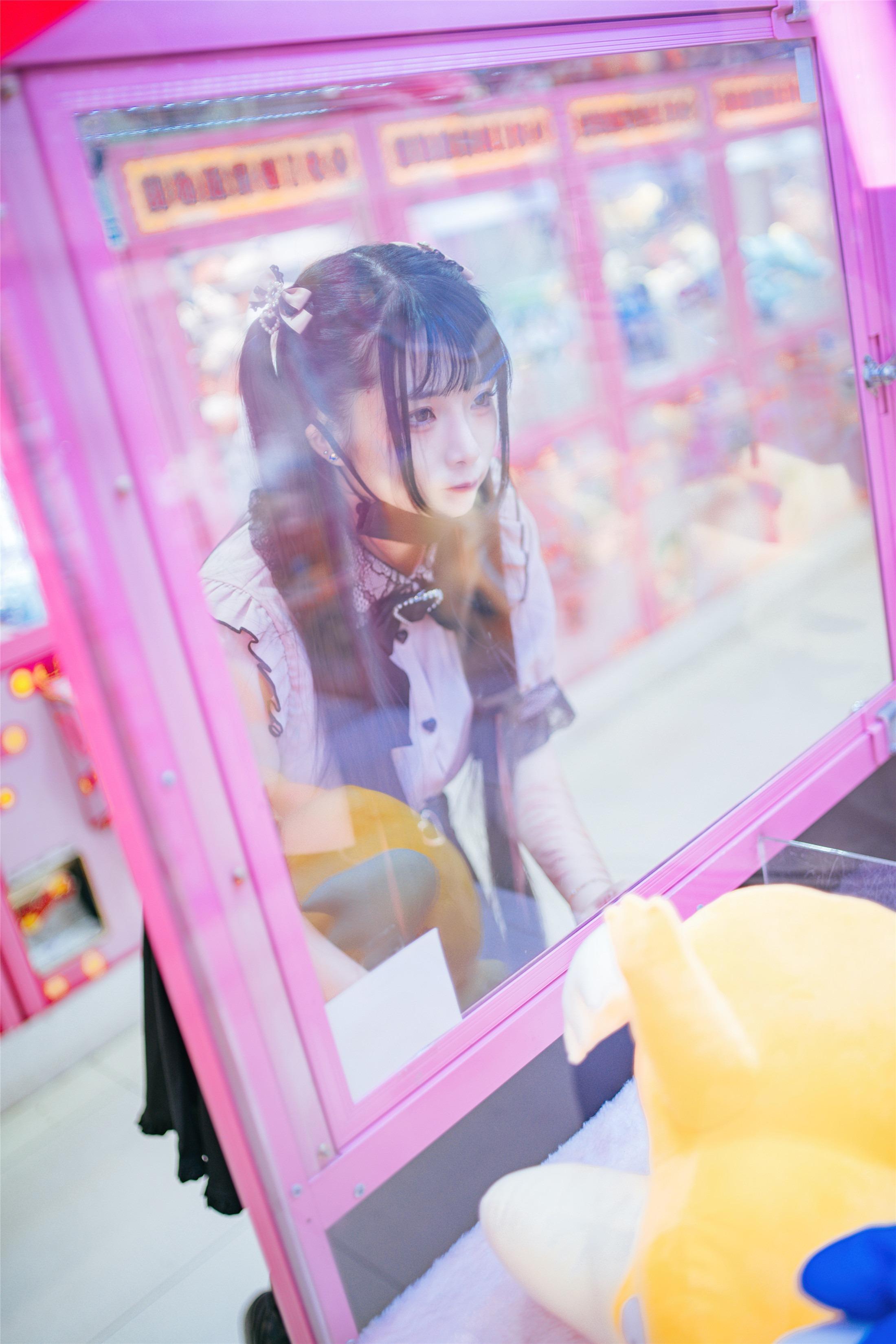 落落raku] 神等待少女 88P