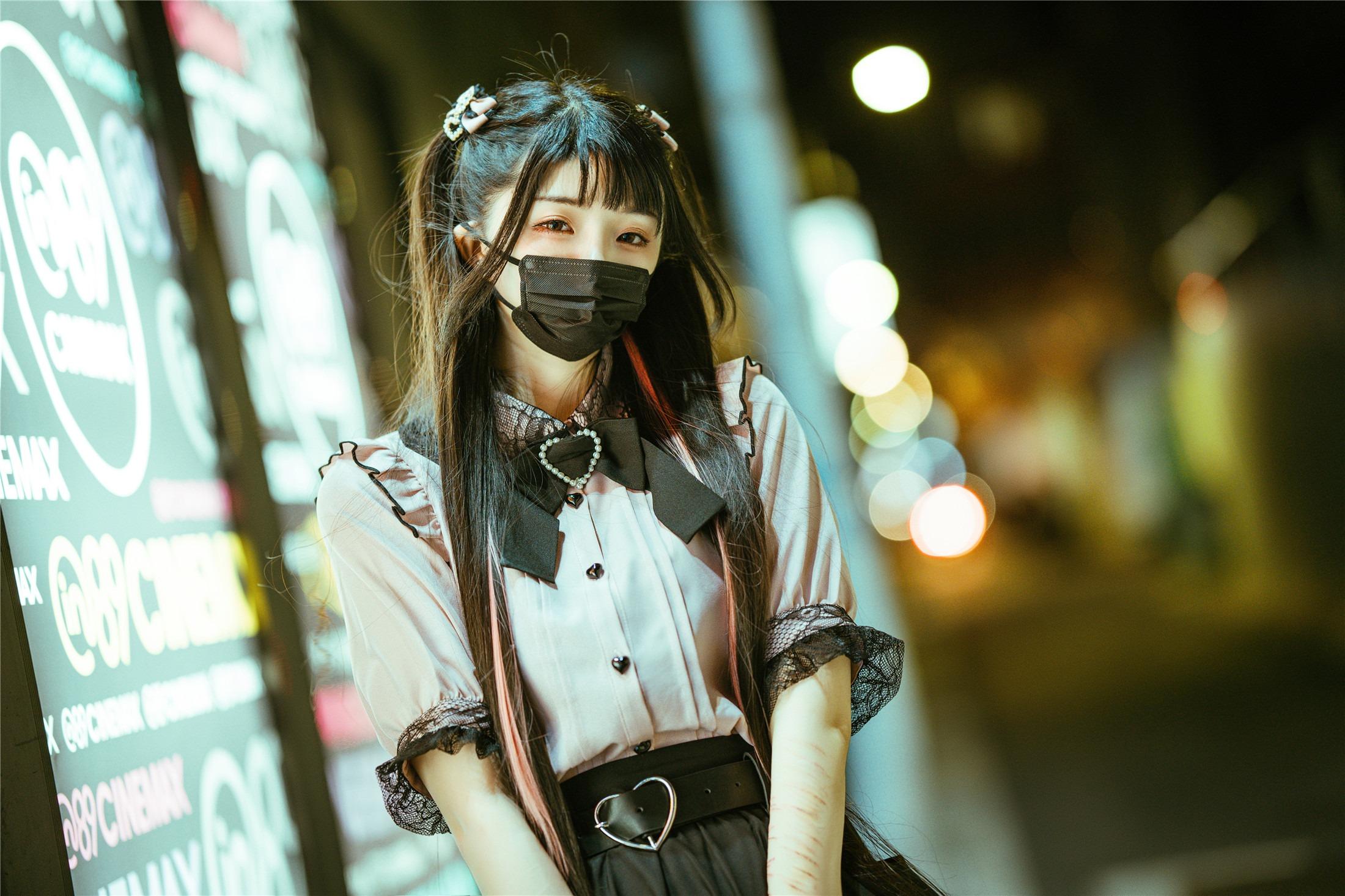 落落raku] 神等待少女 88P