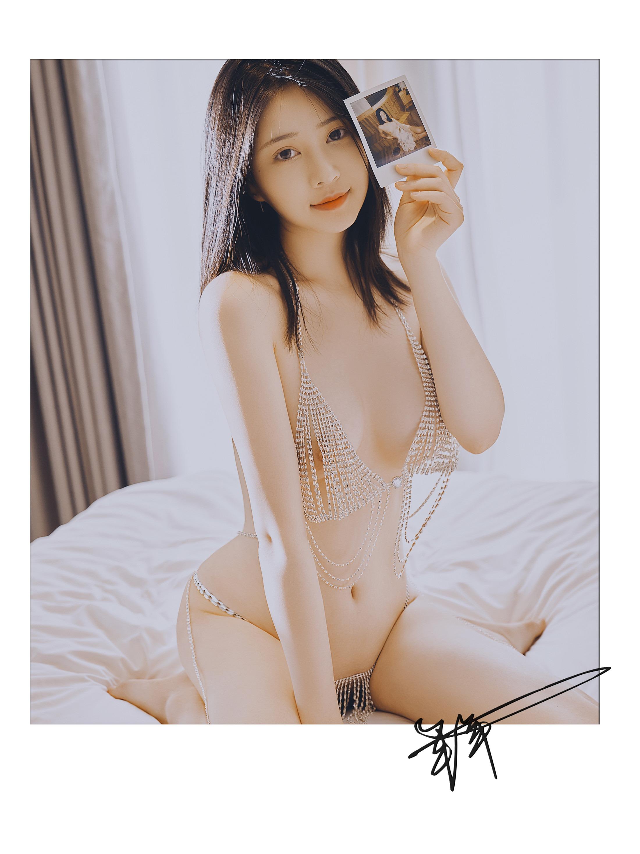 Niên Niên - Rủi Tuyết Chiêu Phong Niên Hai Bộ 74P