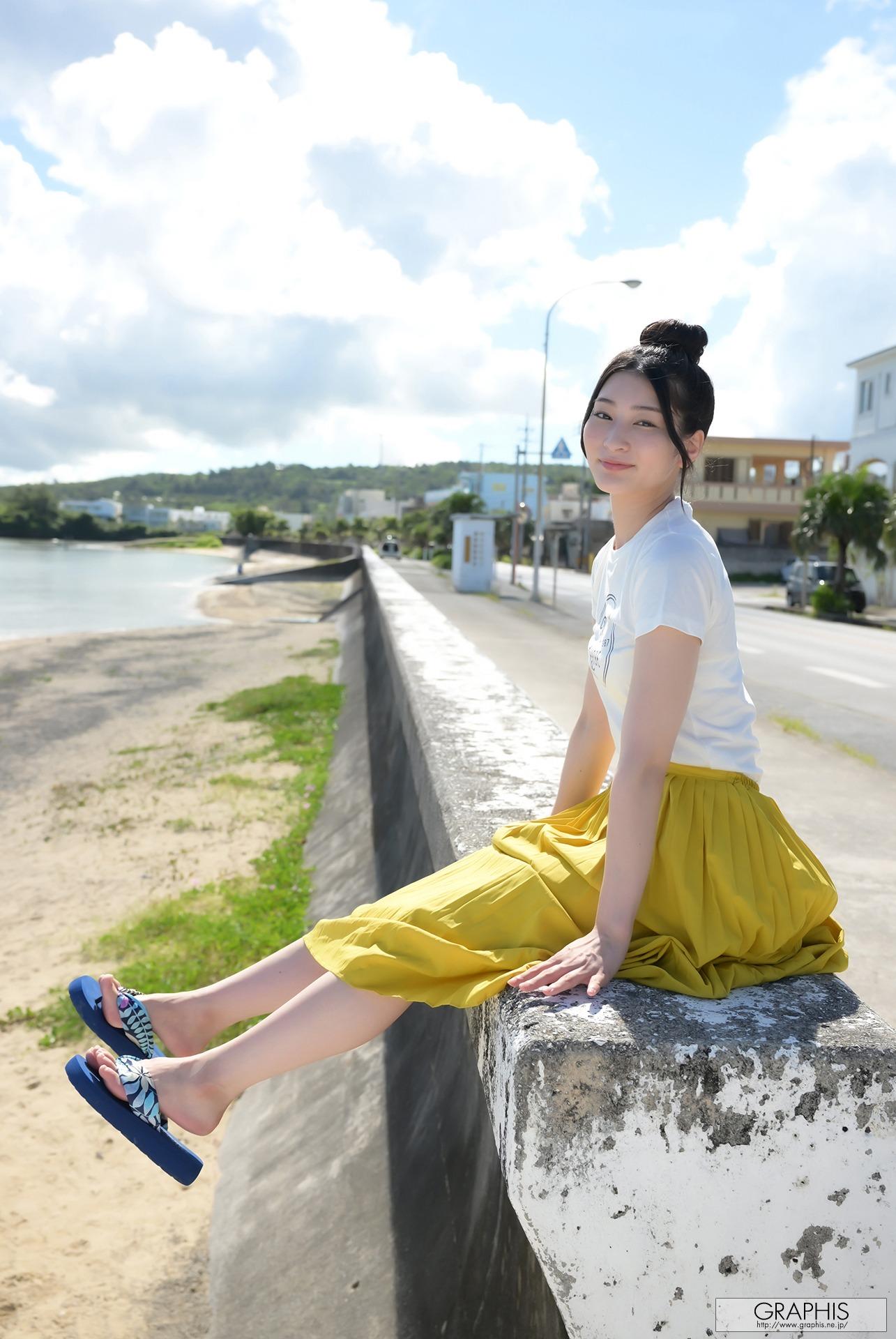 Graphis] Gals - ซูซึ ฮอนโจ 「Feeling」 161 หน้า