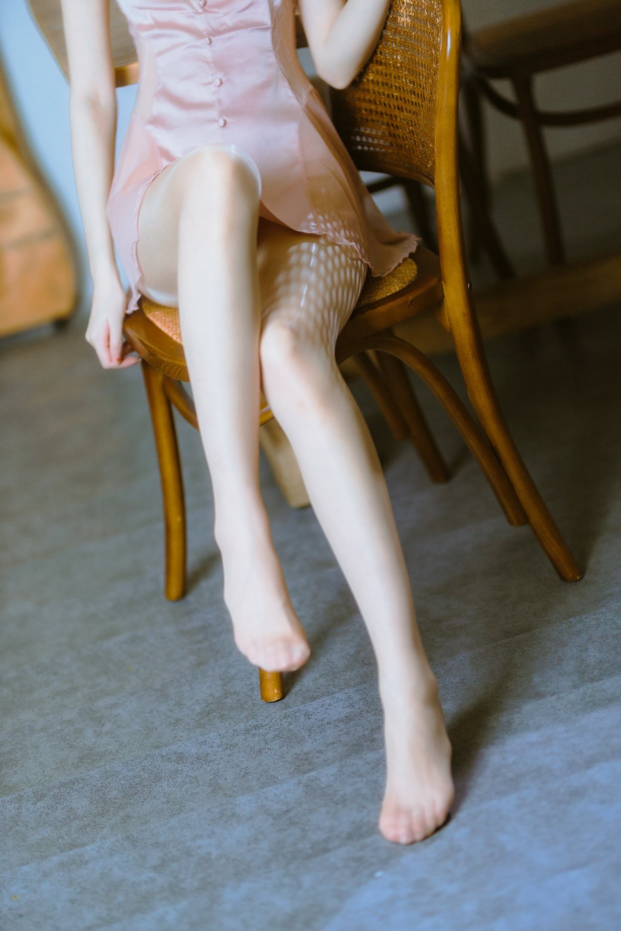 Hứa Lam LAN bán trong suốt vải hồng纱