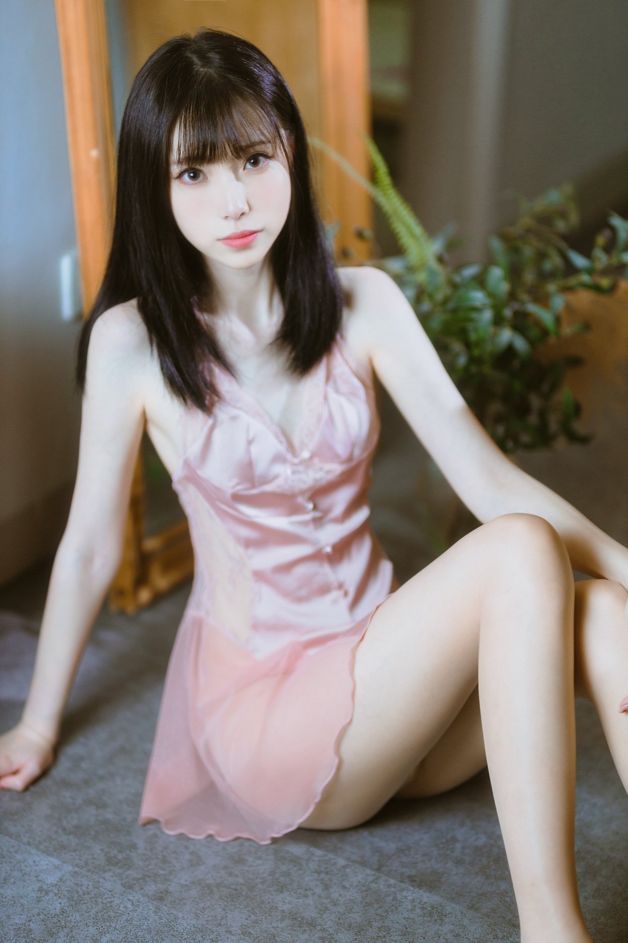 Hứa Lam LAN bán trong suốt vải hồng纱