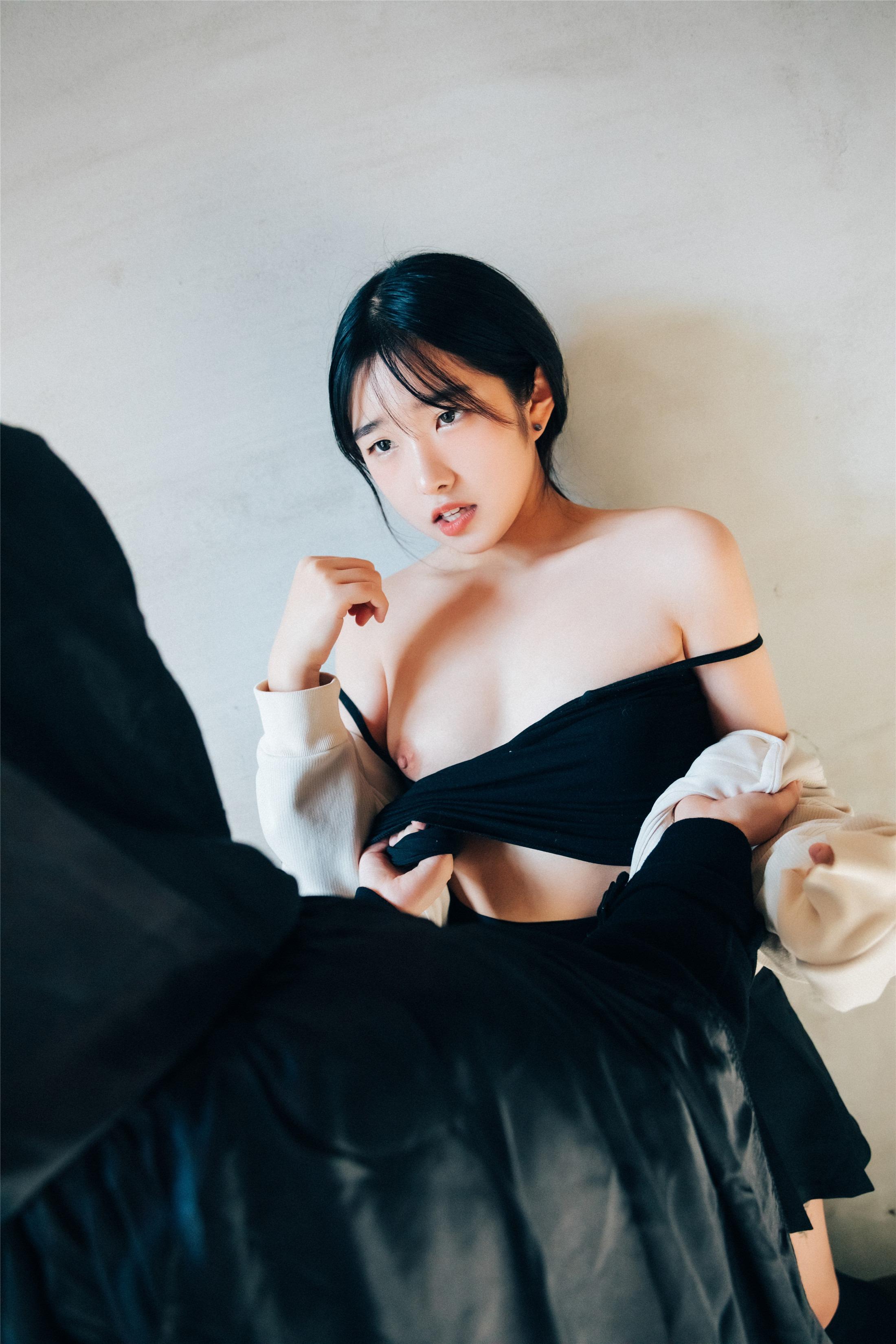 [Loozy] Sonson 손손 - Mechakucha 120P