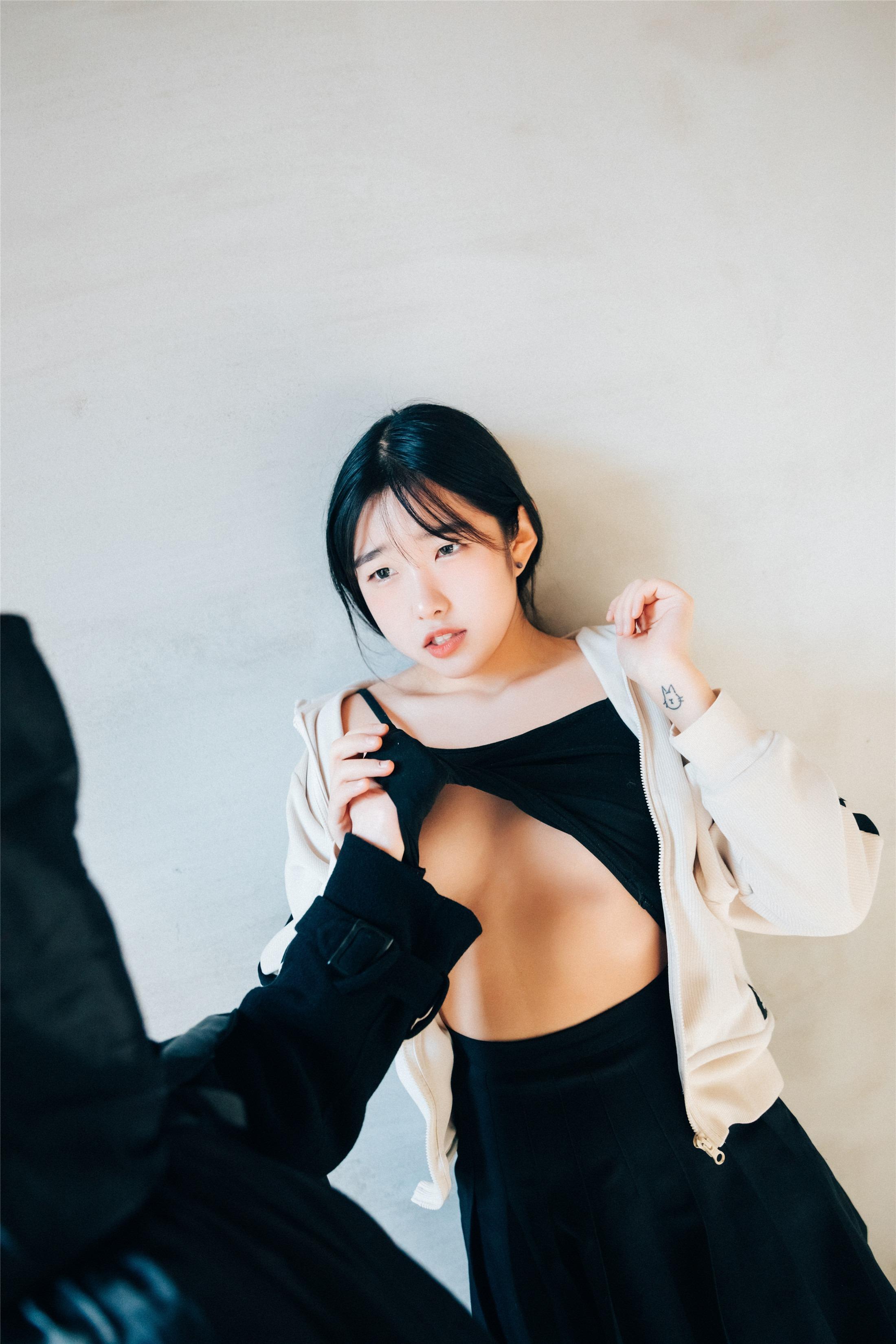 [Loozy] Sonson 손손 - Mechakucha 120P