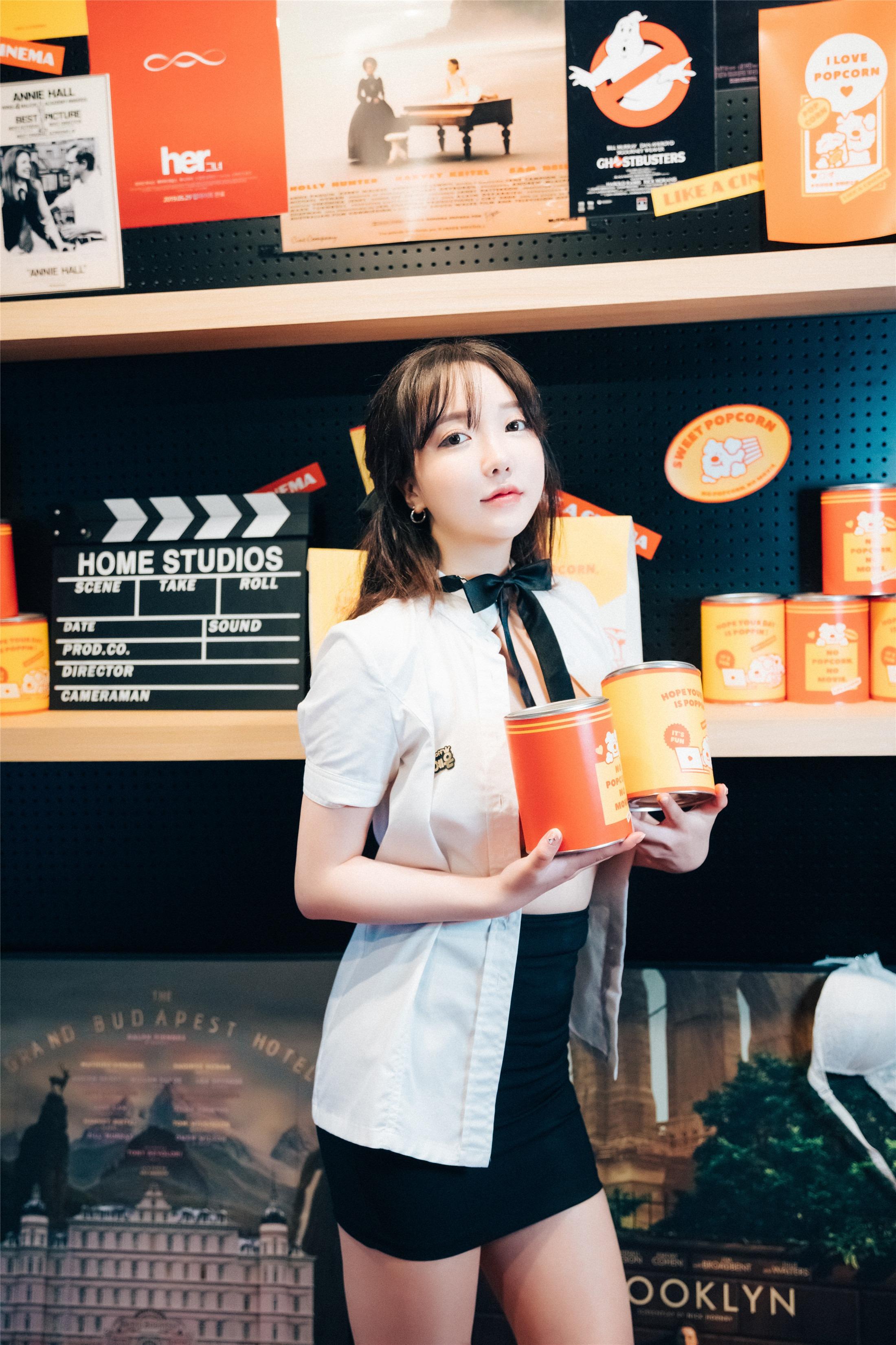 Loozy] Son Ye-Eun - Cô Gái Vé 120P