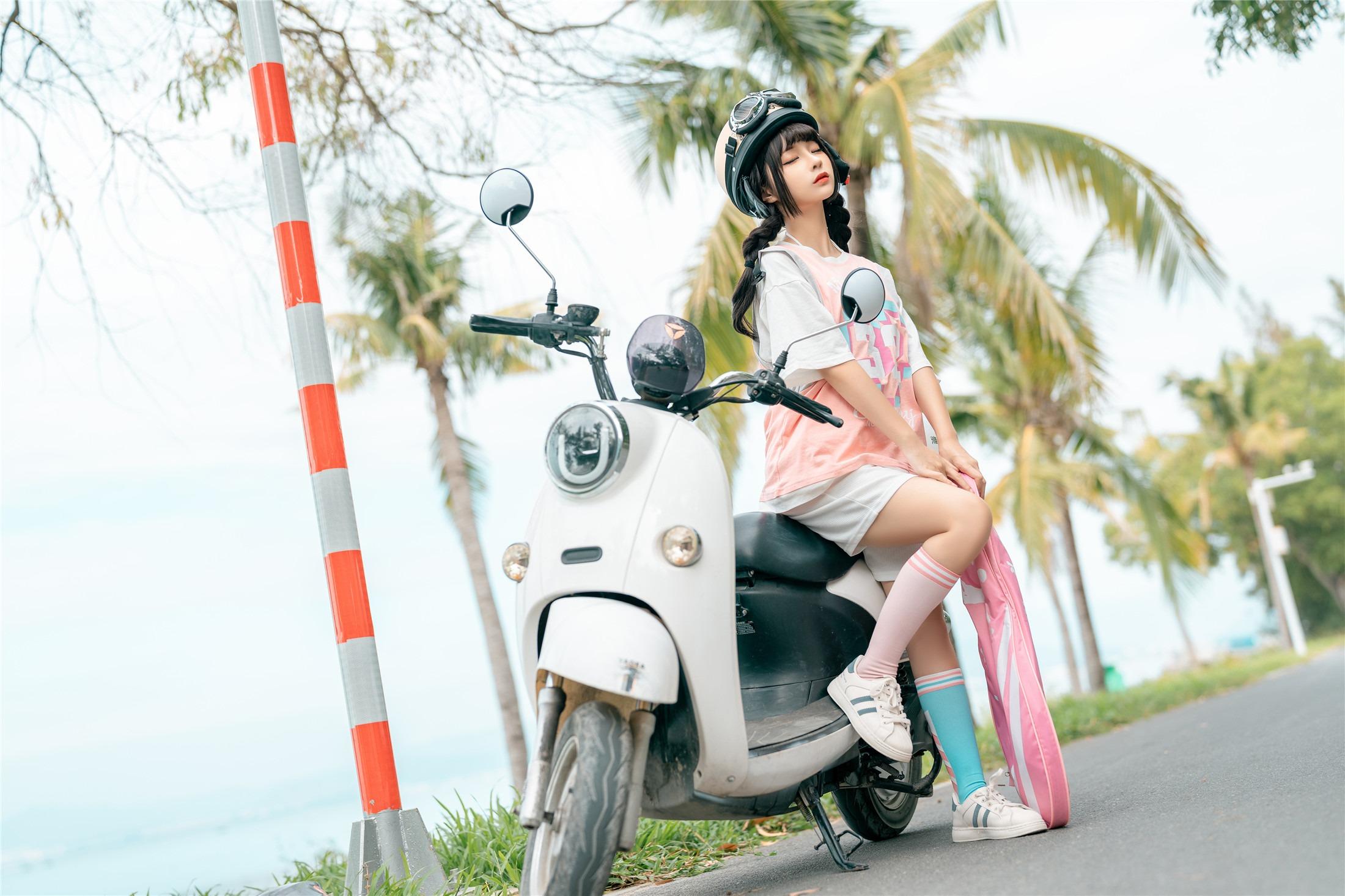 蠢沫沫 - 電気自動車 120P