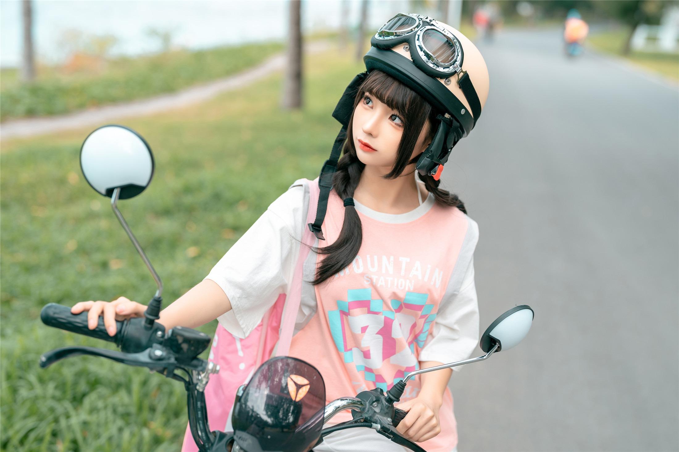 蠢沫沫 - 電気自動車 120P