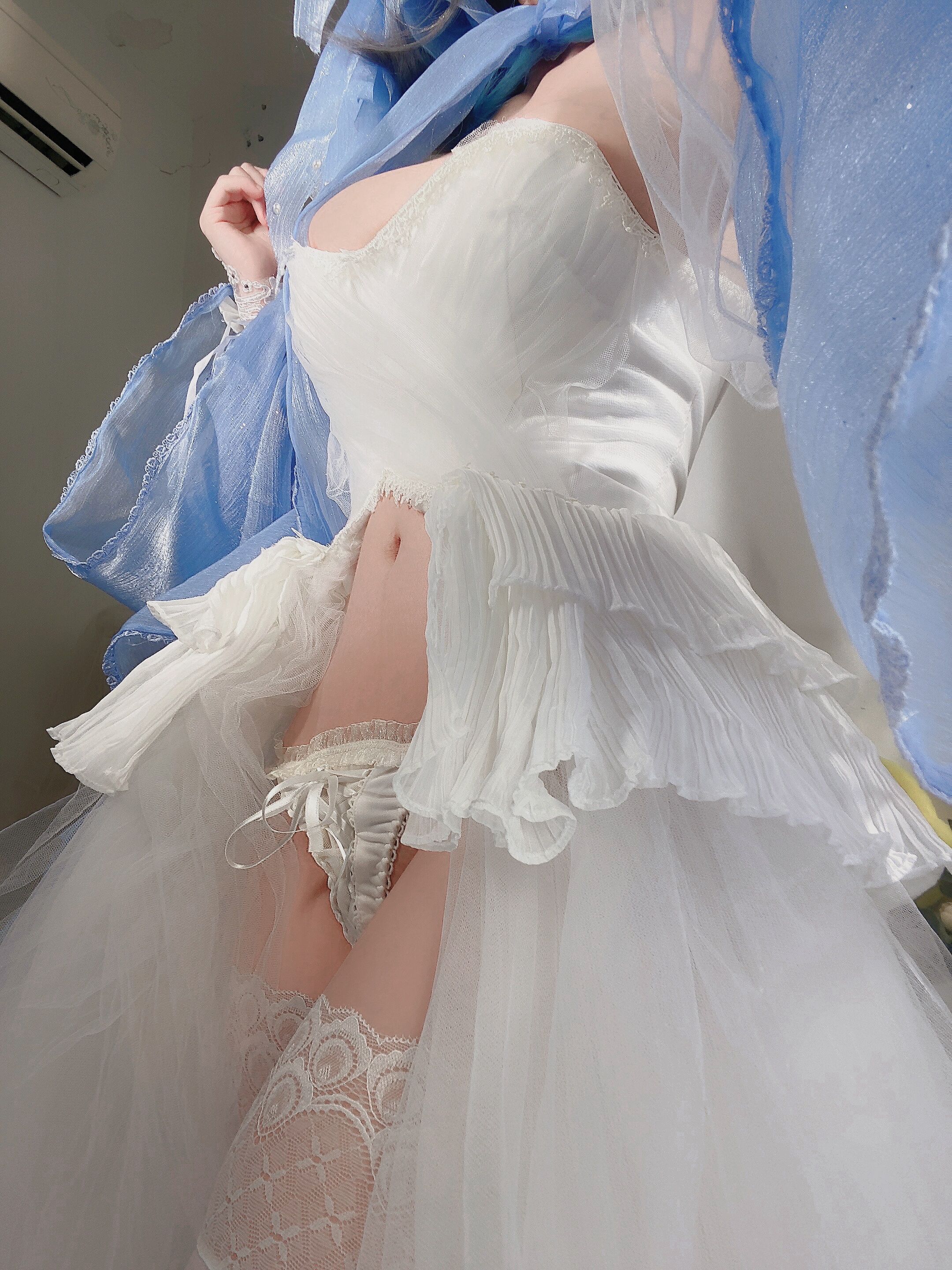 Cheese Block Wii – Cheshire Formal Dress