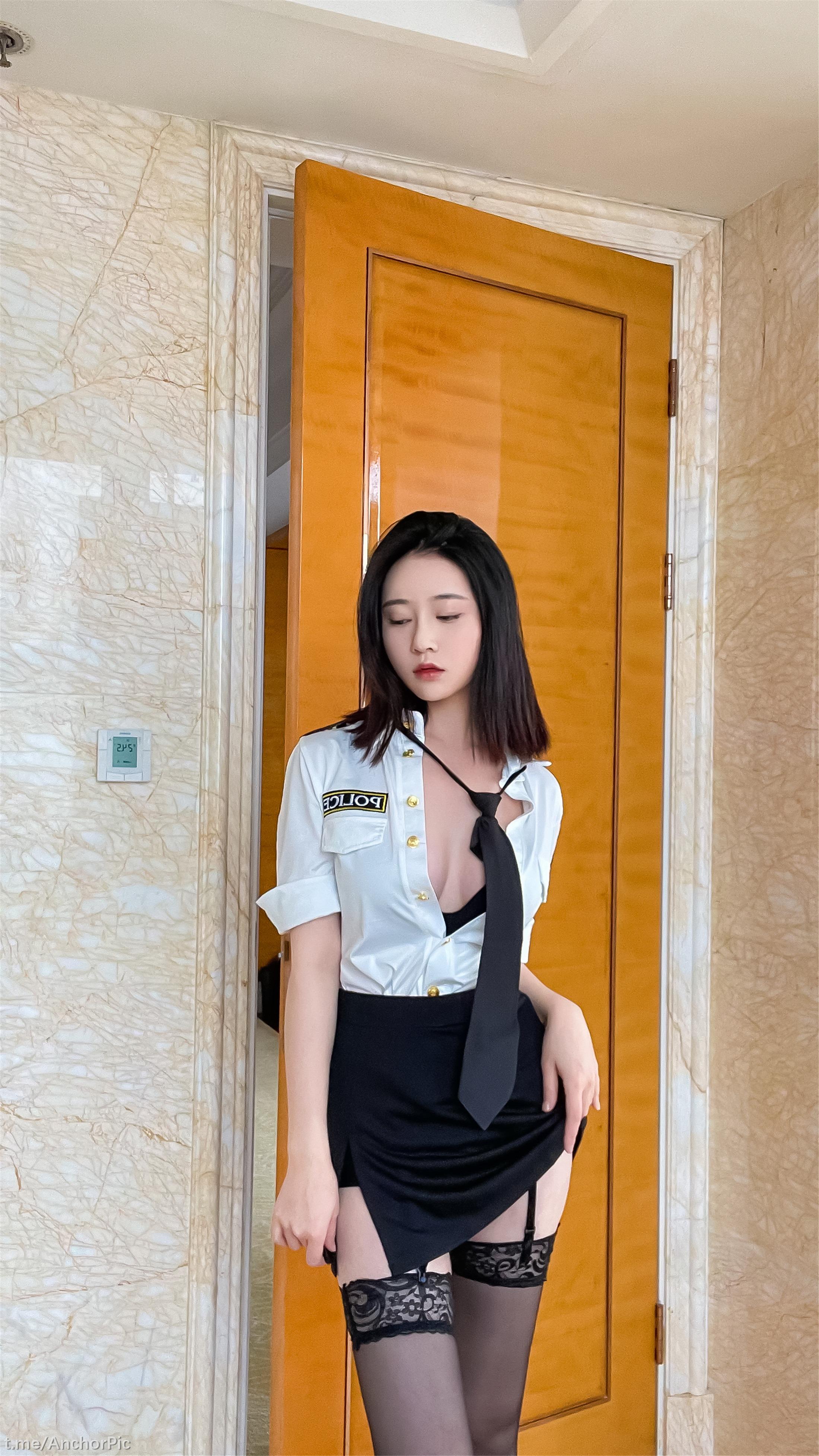 年年 - 澁女警 82P