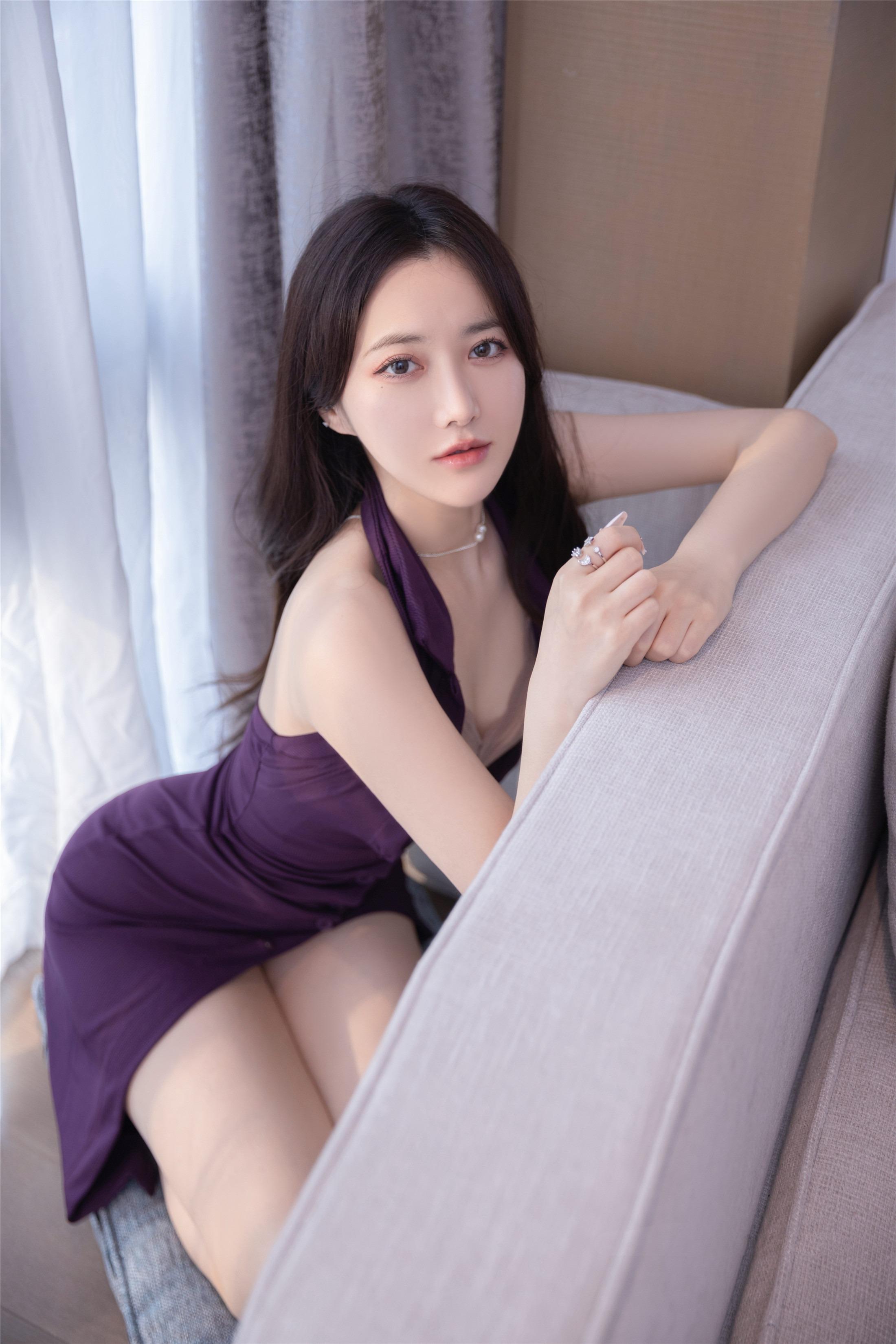 魚子醬菲什 – 情慾OL 108P