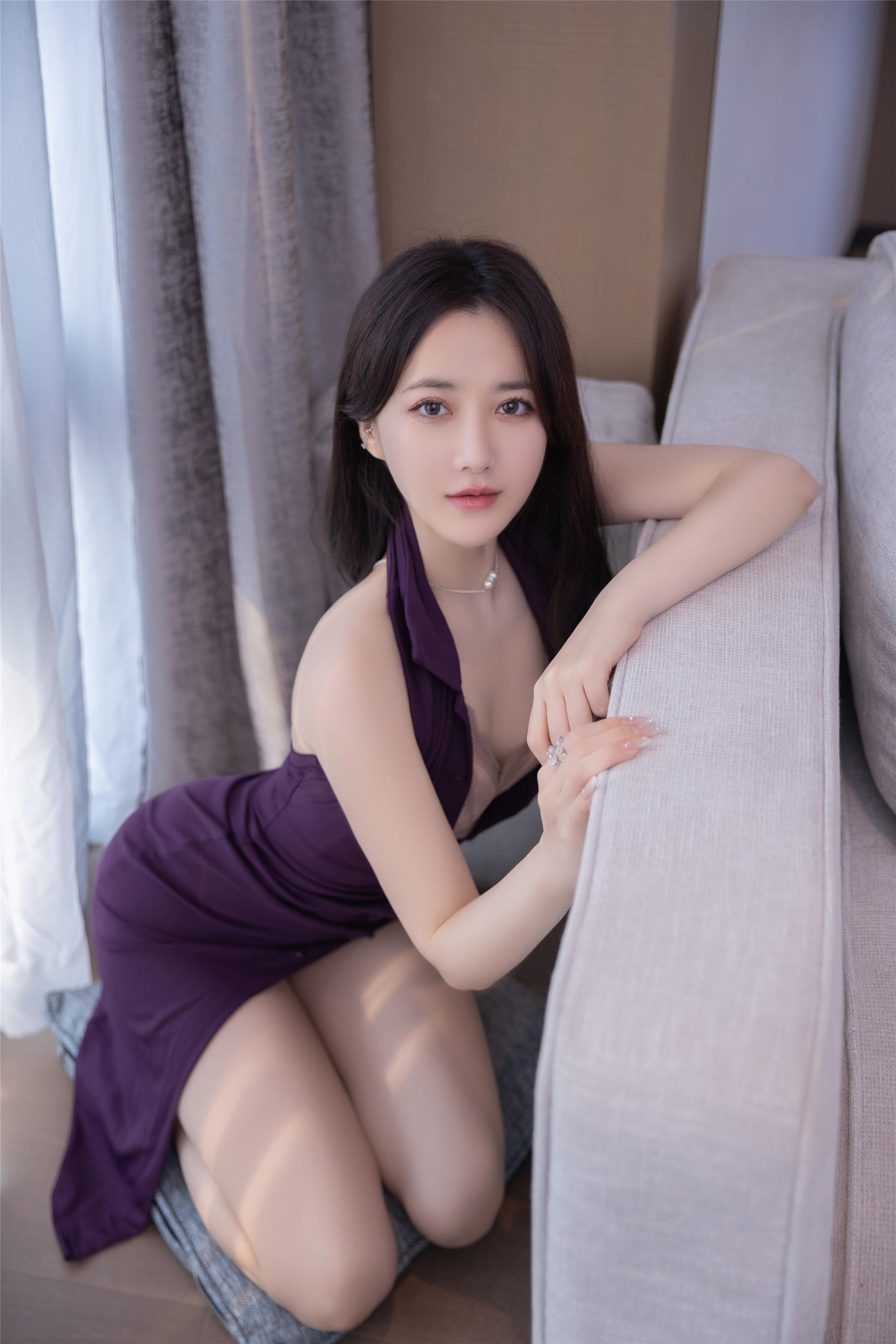 魚子醬菲什 – 情慾OL 108P
