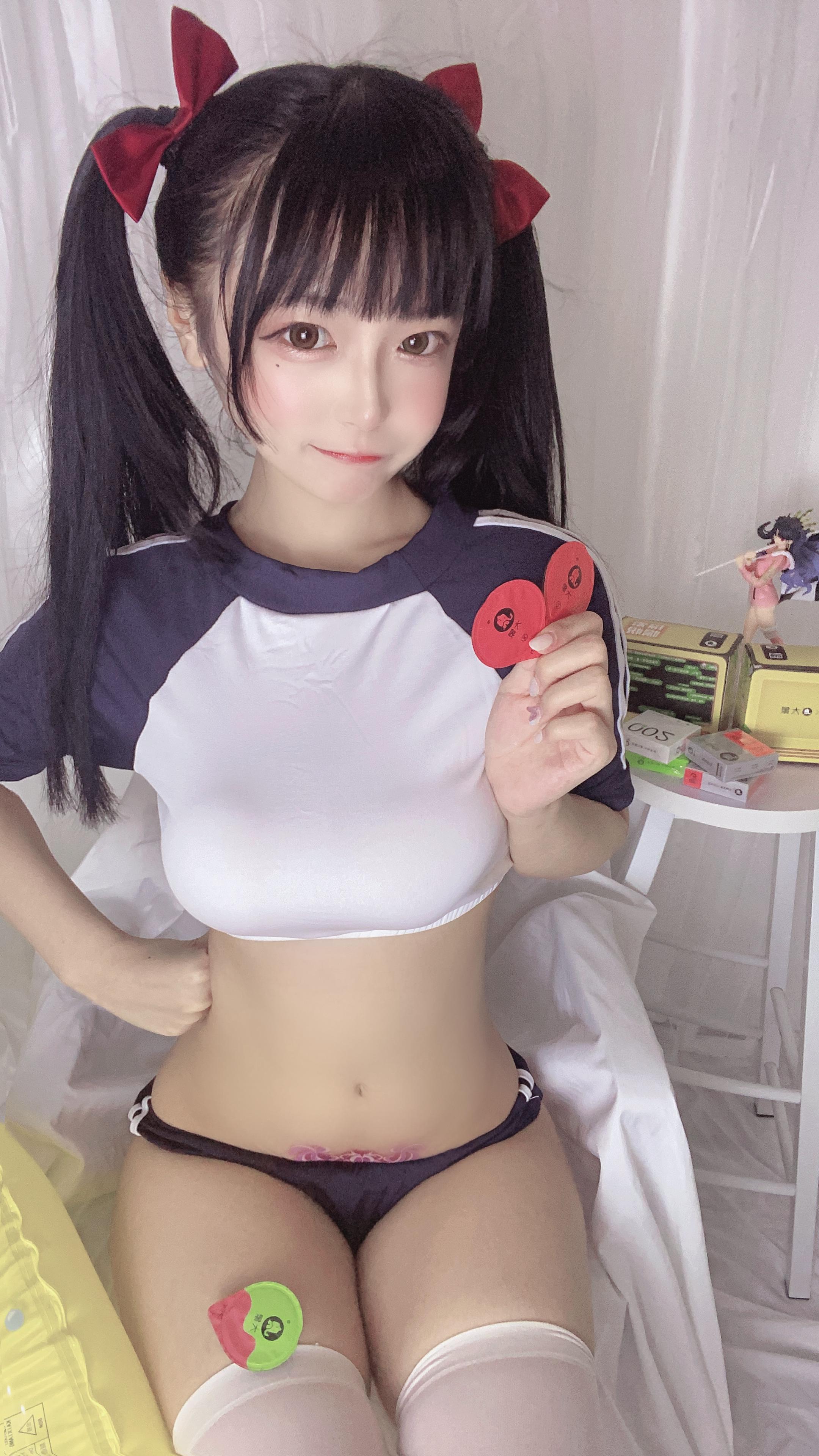 佳佳好難啊-吊帶體操服