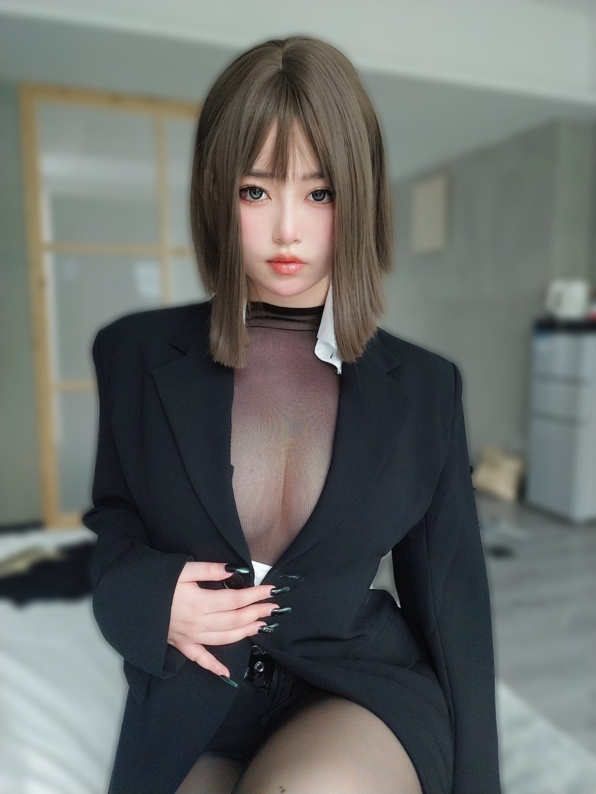 Female Lead K NO.006: The Bold Secretary