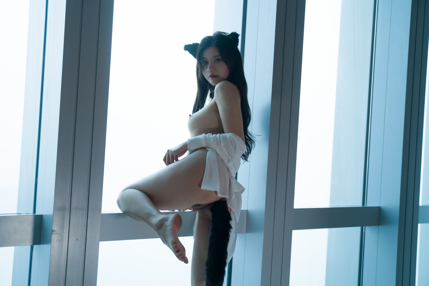 A Zhu『アナルプラグ猫ガール』コスプレ写真