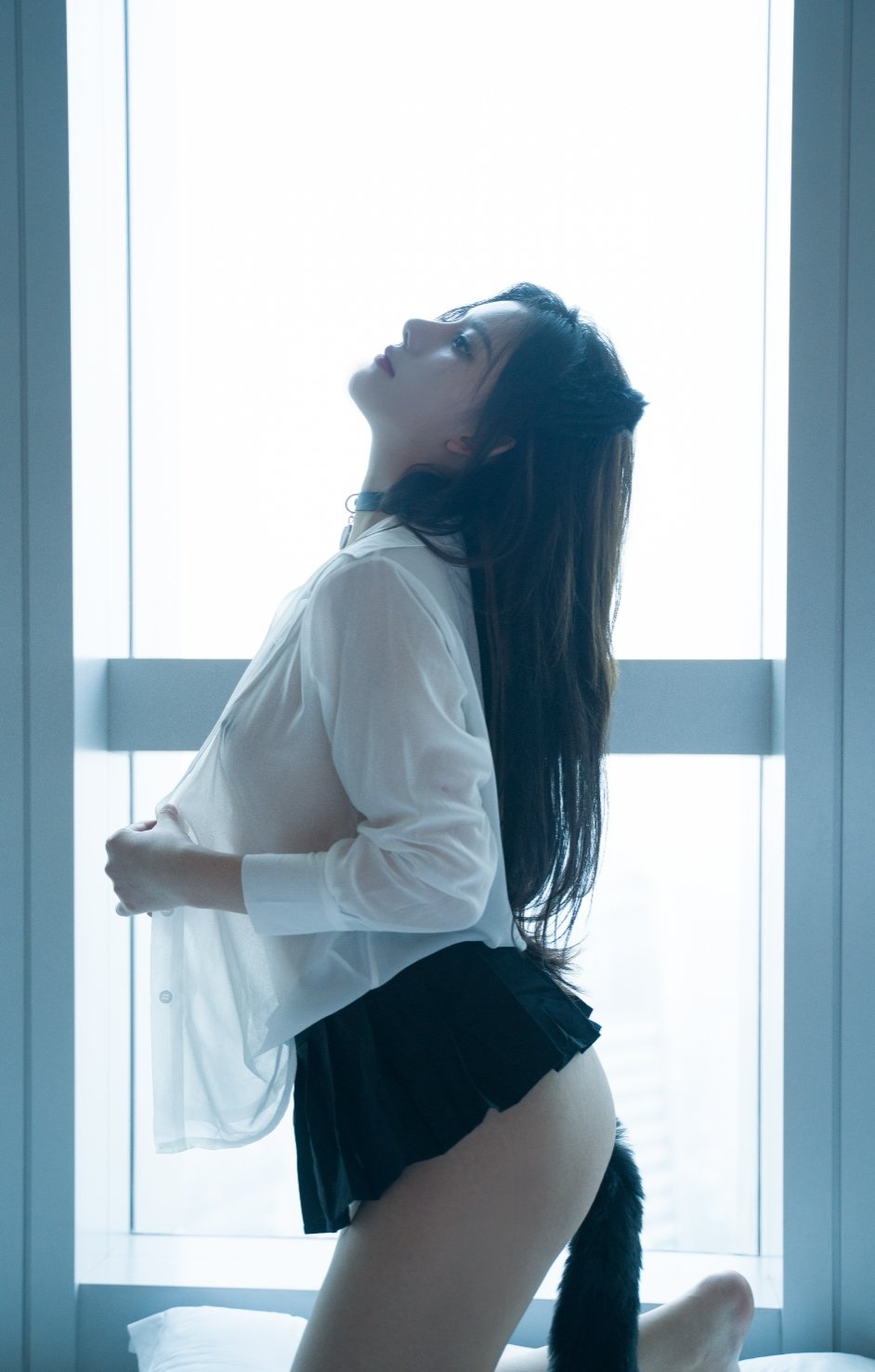 A Zhu '애널 플러그 캣걸' 코스프레 화보