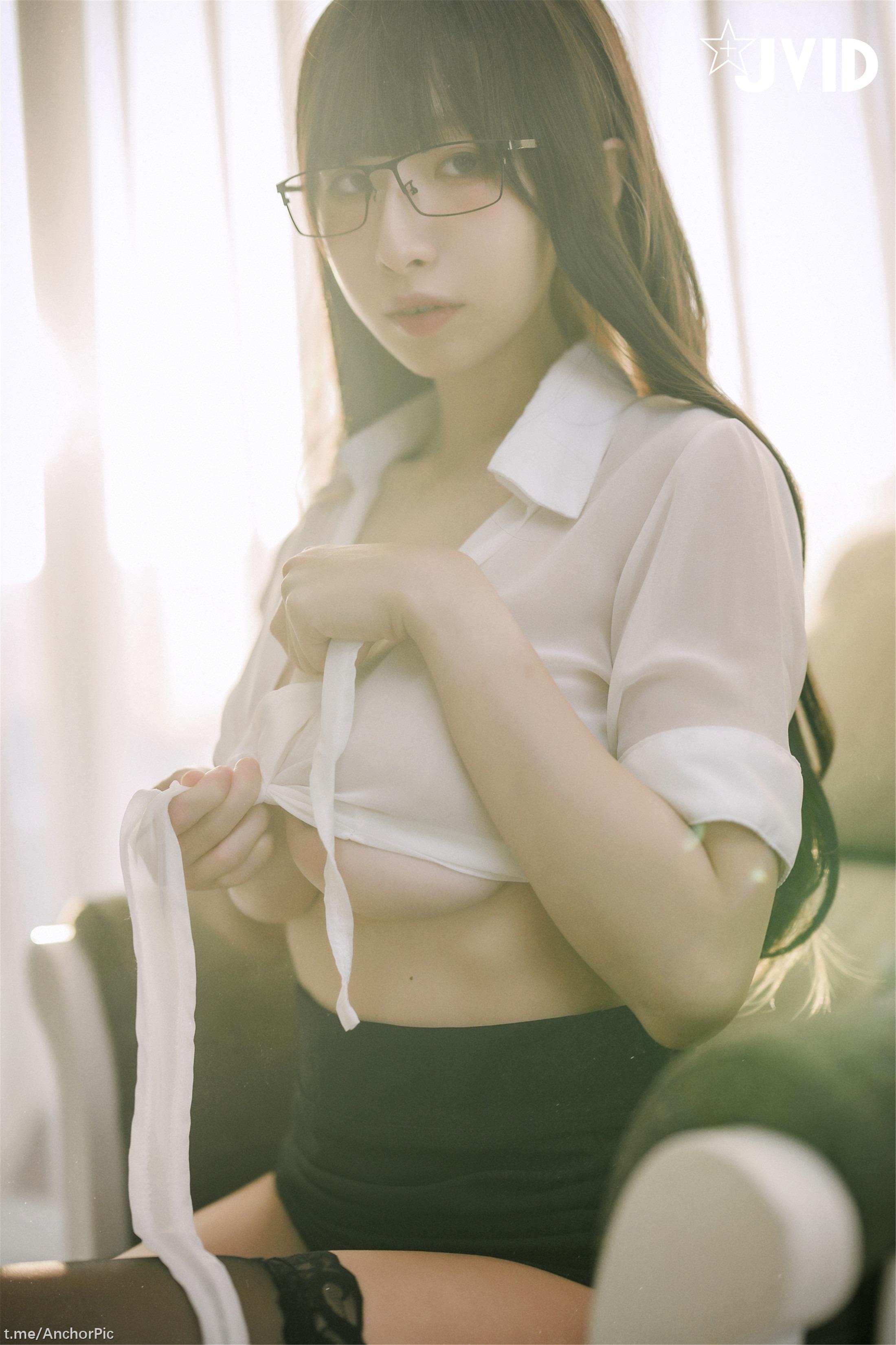 [JVID]黎菲兒 - 巨乳女同事 109P
