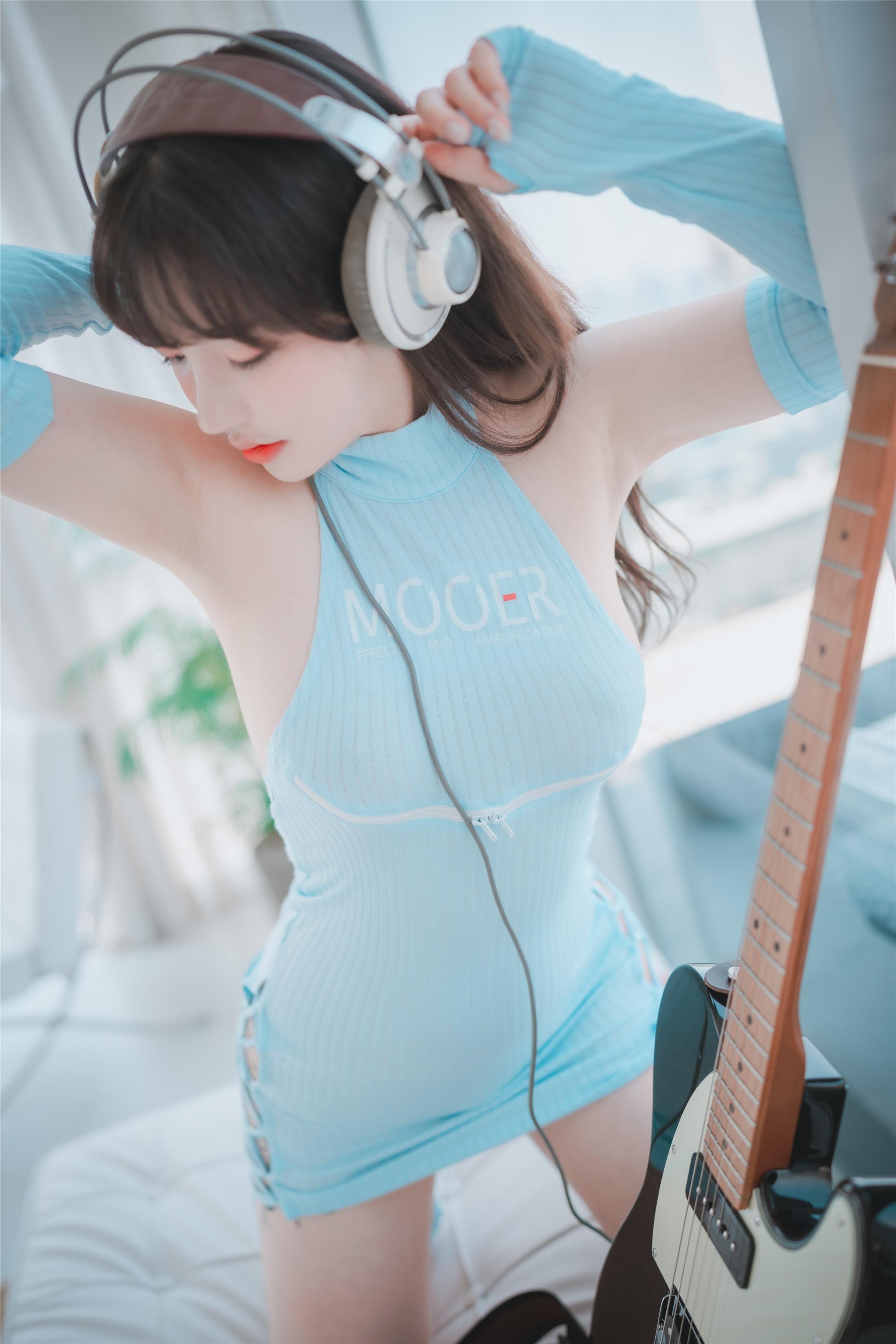 DJAWA Photo - Son Ye-Eun (손예은) - Ms. Slowhand 121P