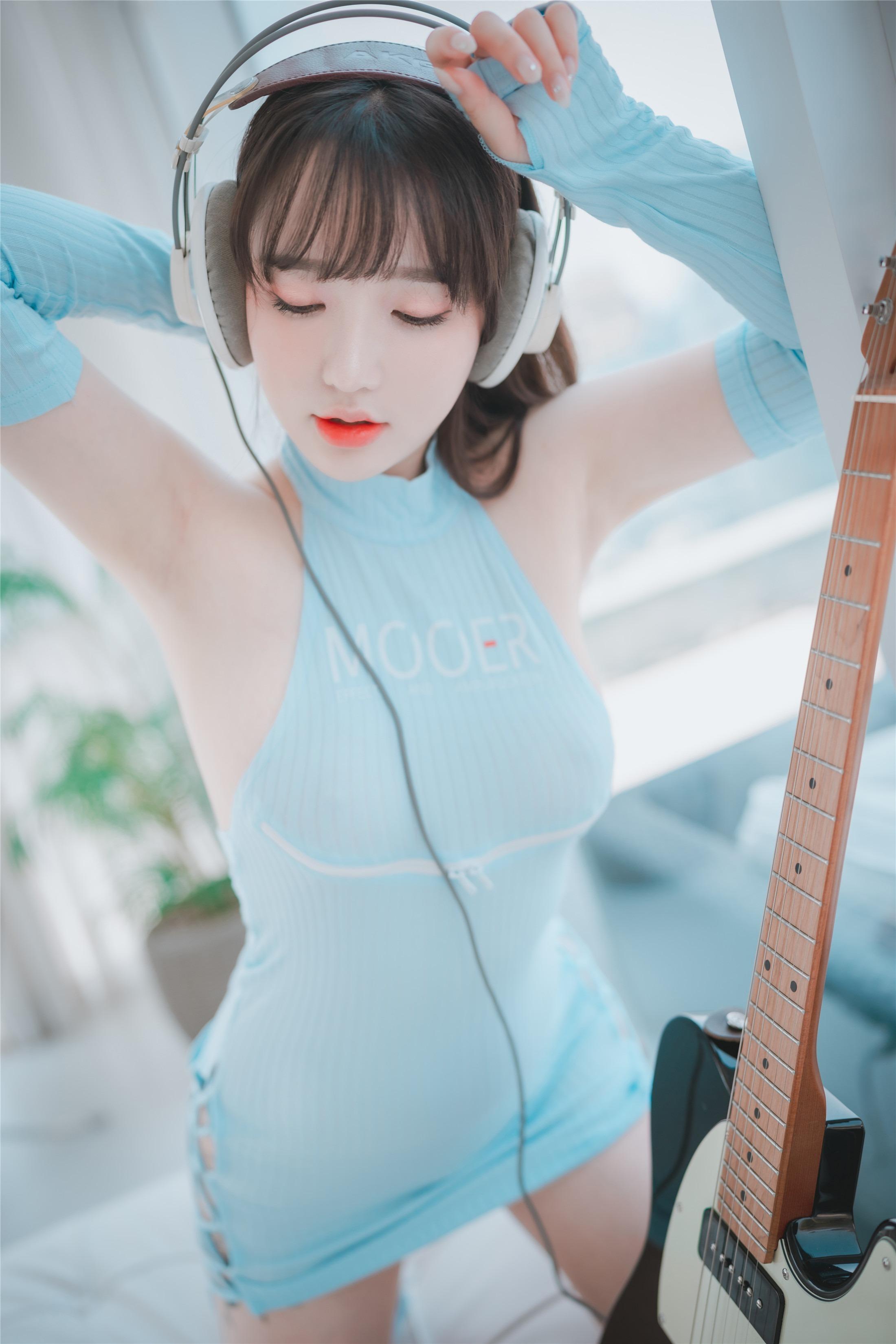 DJAWA Photo - Son Ye-Eun (손예은) - Ms. Slowhand 121P