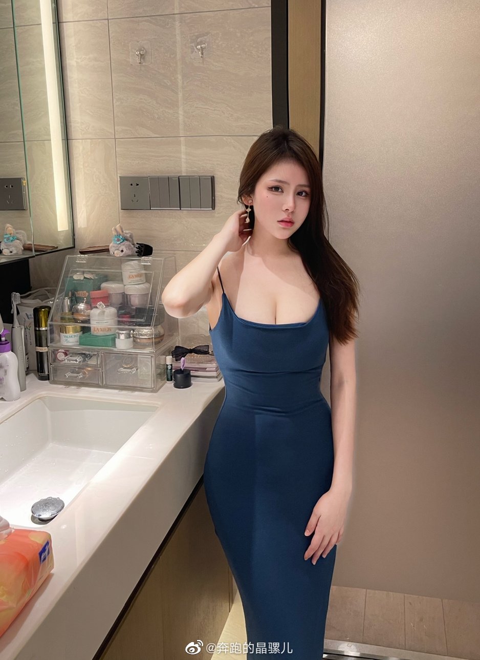 Running Crystal Snail's Weibo Miscellaneous Pictures
