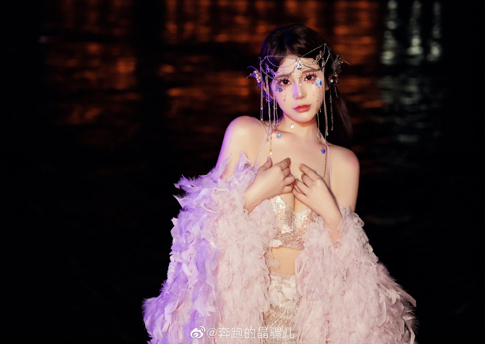 Running Crystal Snail's Weibo Miscellaneous Pictures