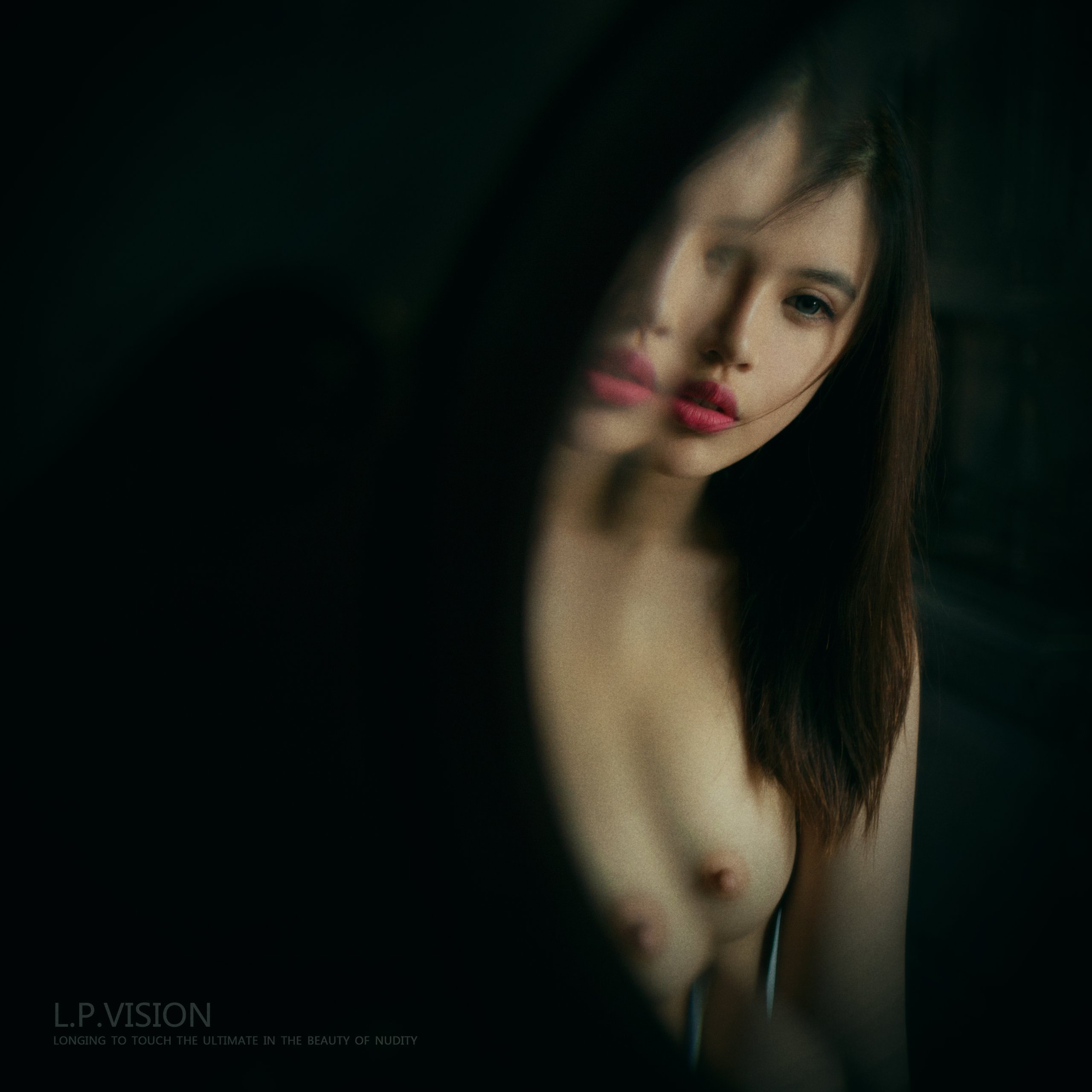 写真家 L.P.VISION クラウドファンディングによる 少女シリーズ No.10