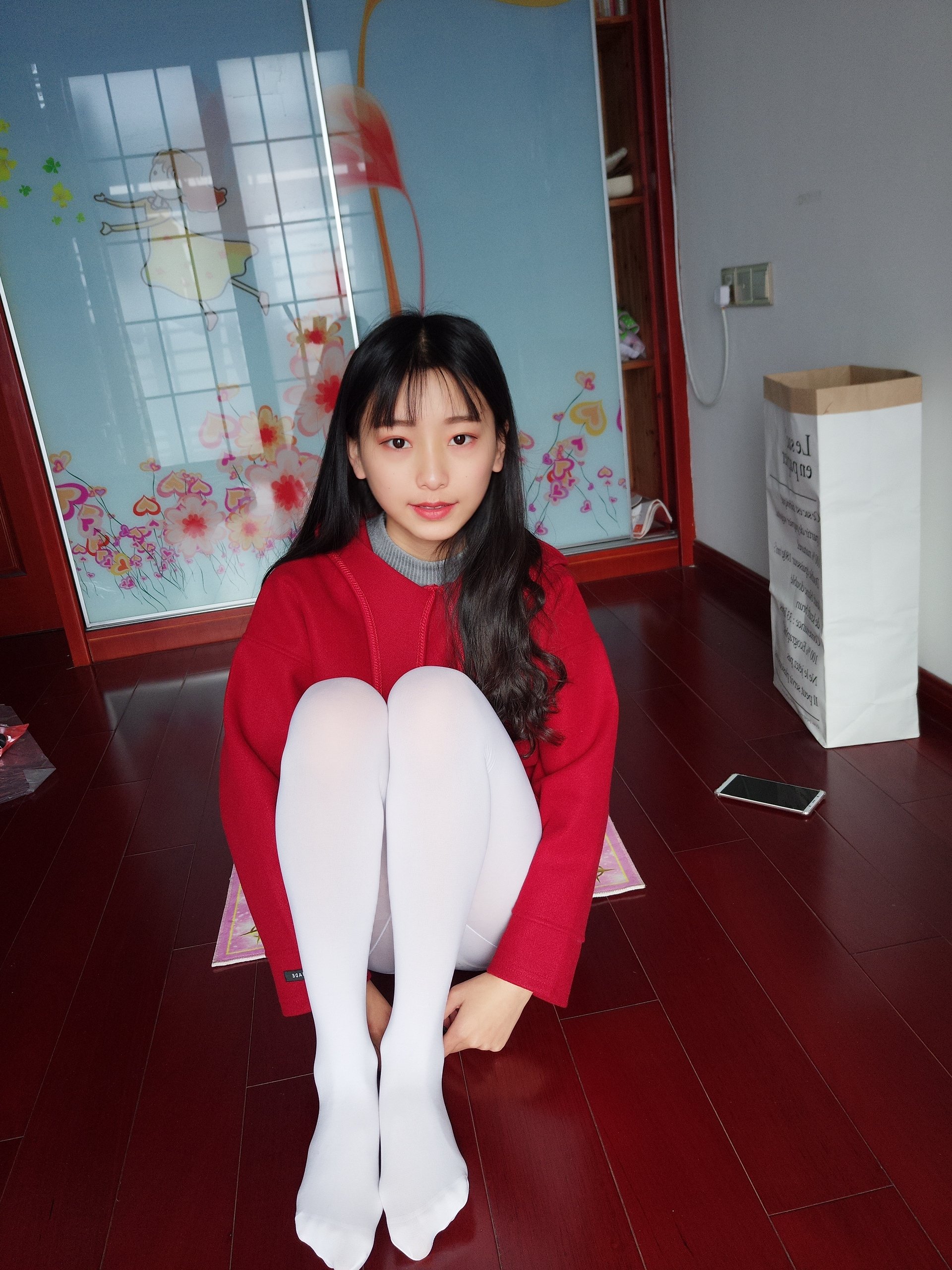 Bei Bei - Red and White Stockings