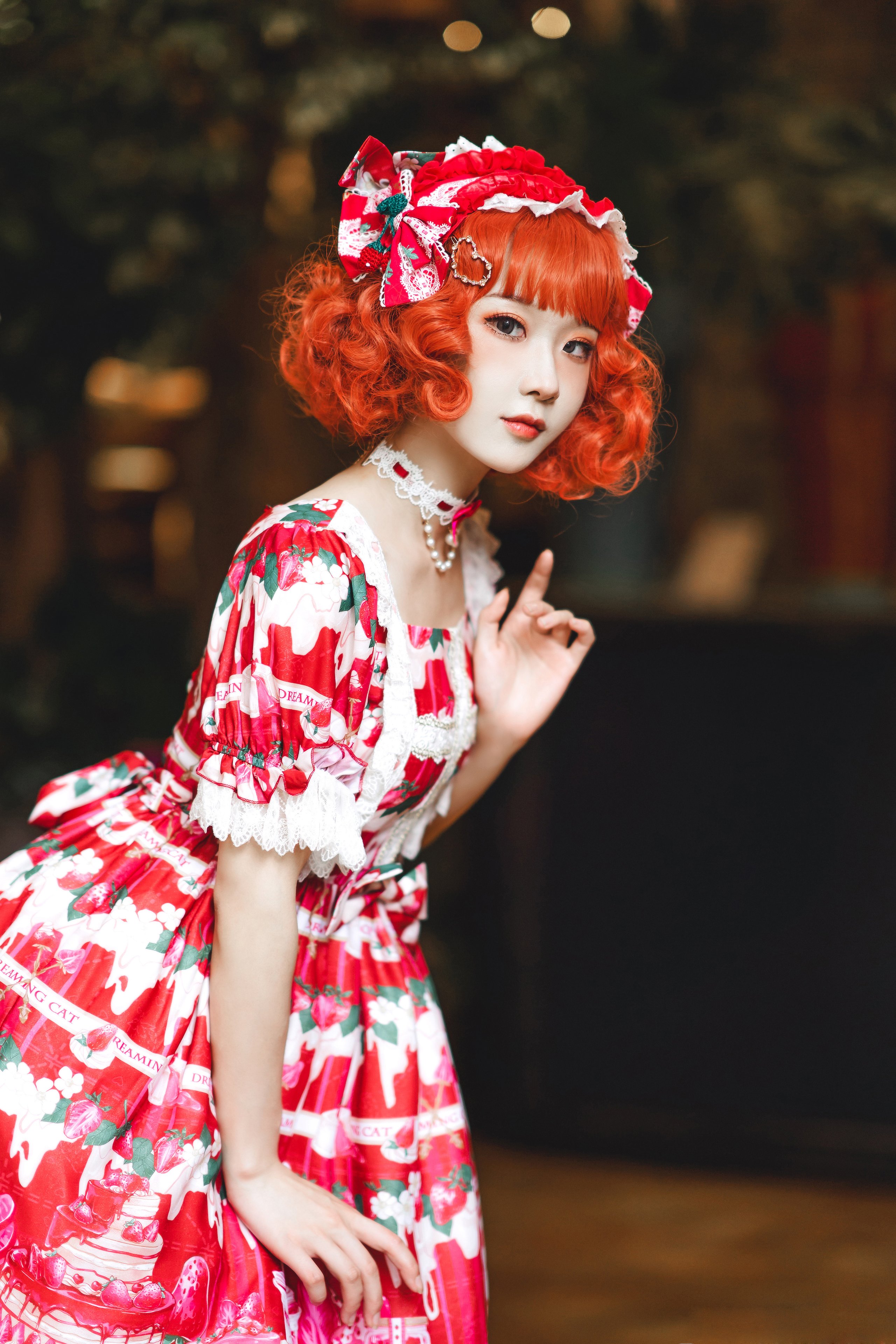 A Bao cũng là thỏ nữ -  belle ta váy đỏ