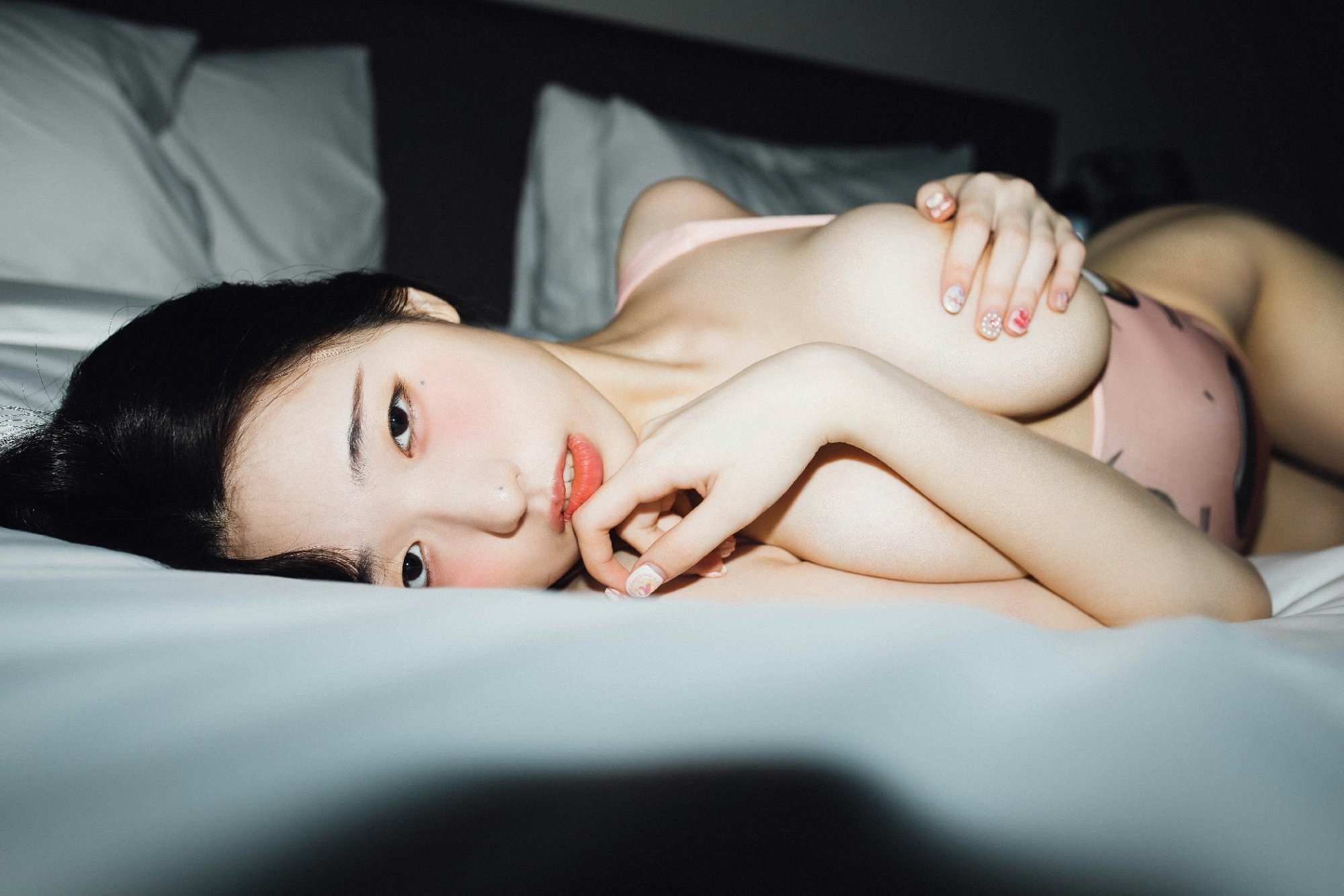 Yeon Woo-06